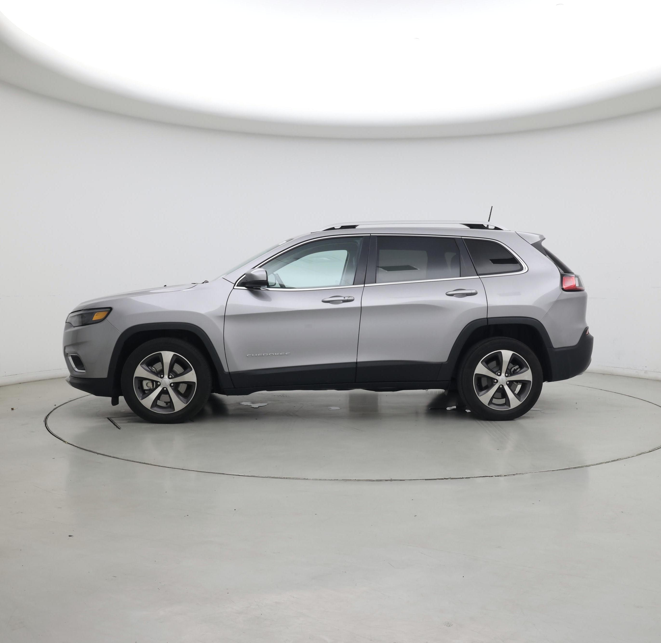 Thumbnail: 2020 Jeep Cherokee - 3