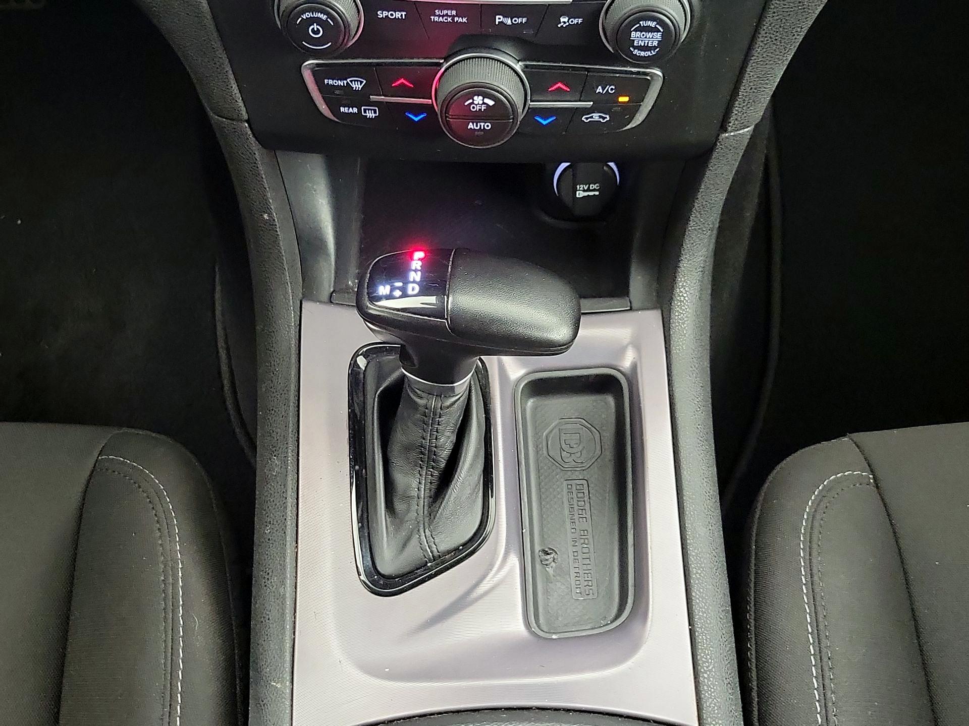 Thumbnail: 2021 Dodge Charger - 17