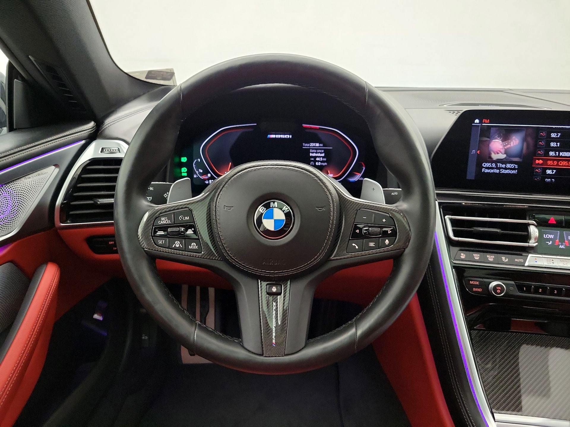 Thumbnail: 2020 BMW 8 Series - 10