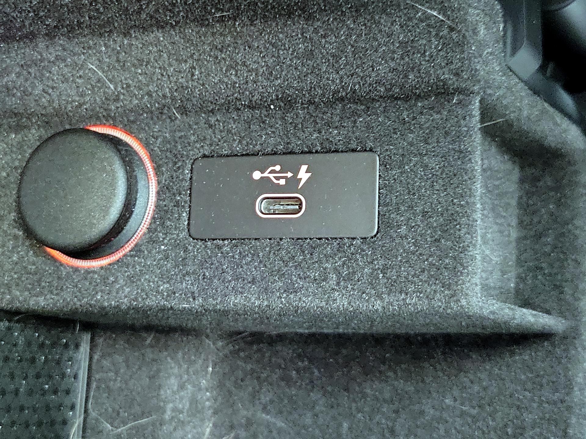 Thumbnail: 2020 BMW 8 Series - 19