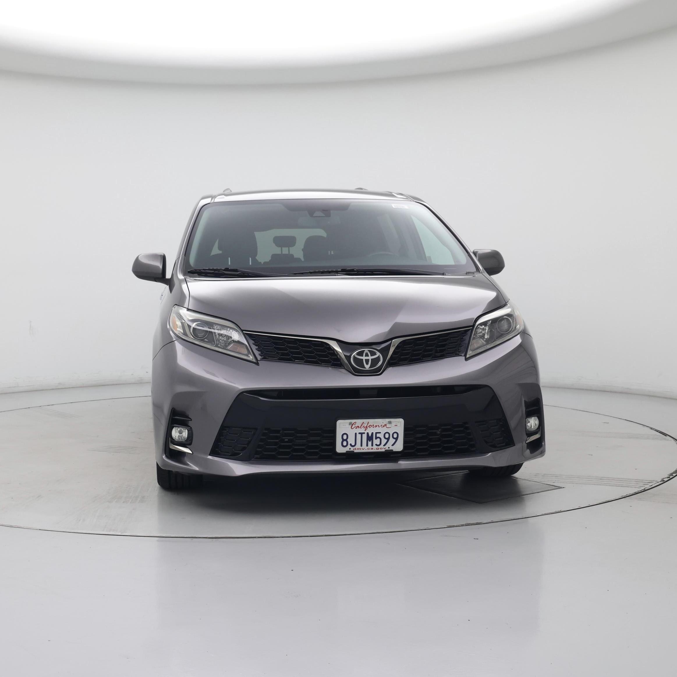 Thumbnail: 2019 Toyota Sienna - 5