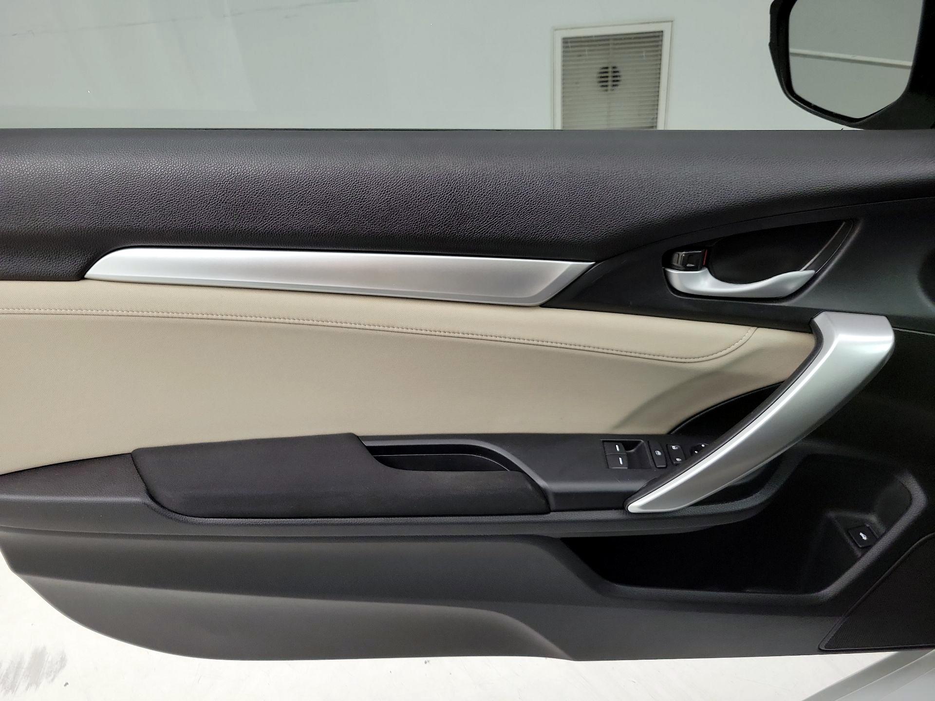 Thumbnail: 2020 Honda Civic - 12