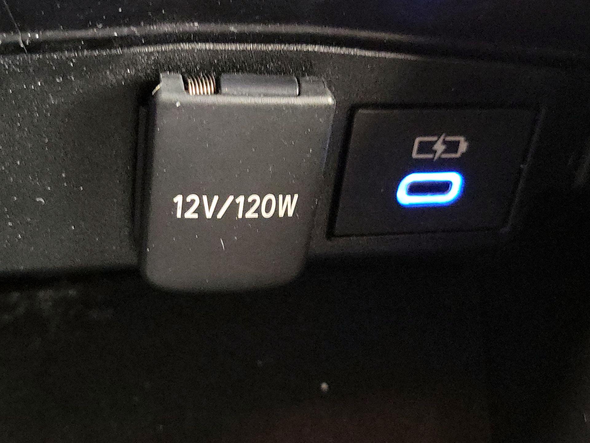 Thumbnail: 2022 Toyota Corolla - 18