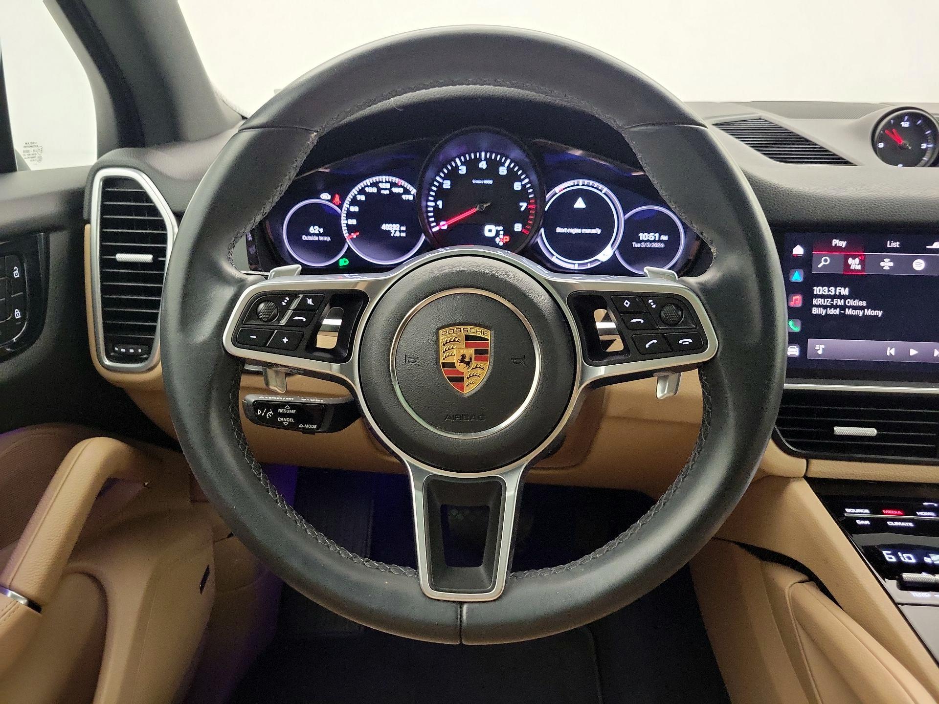 Thumbnail: 2023 Porsche Cayenne - 10