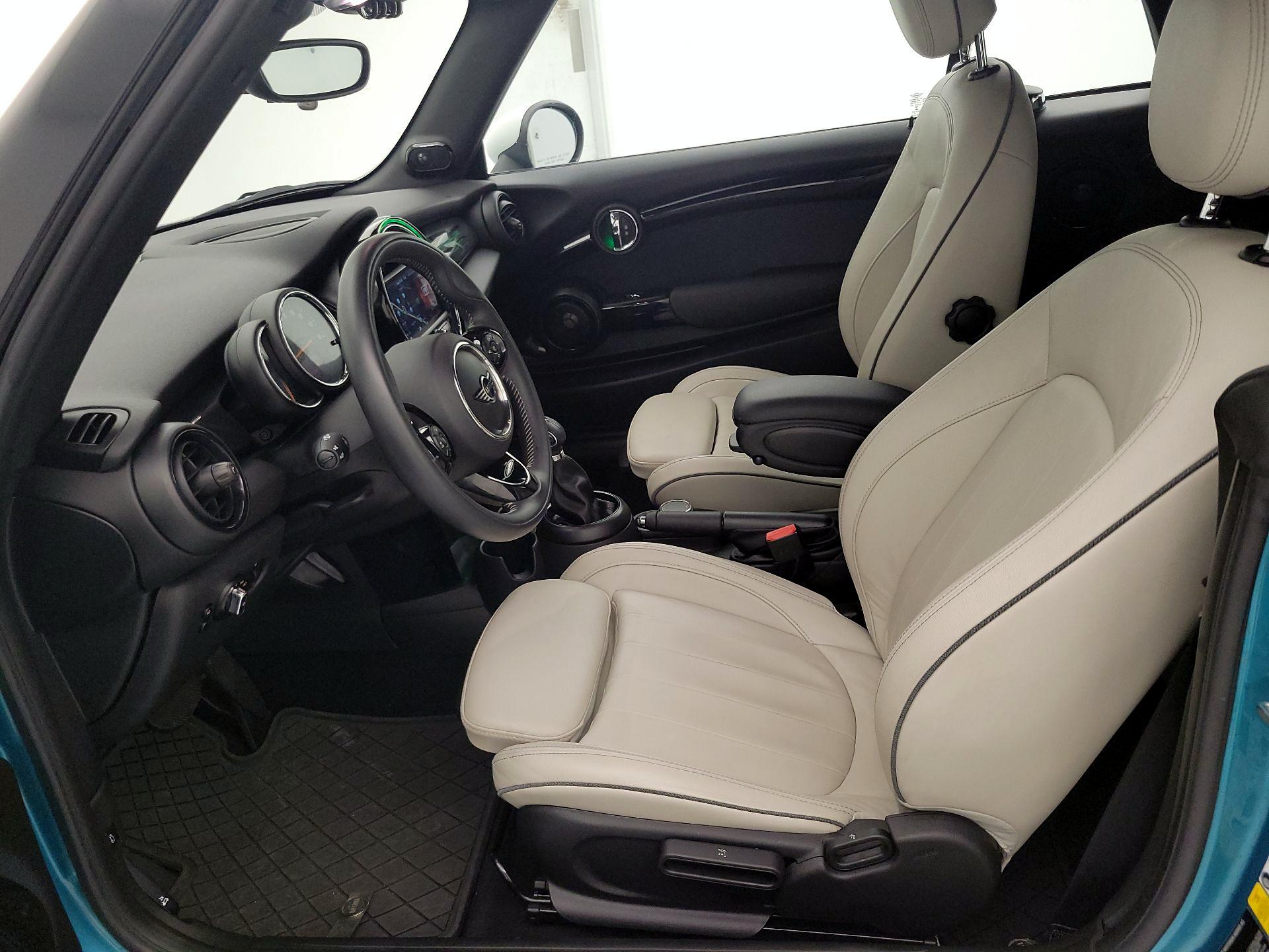 Thumbnail: 2019 MINI Cooper - 11