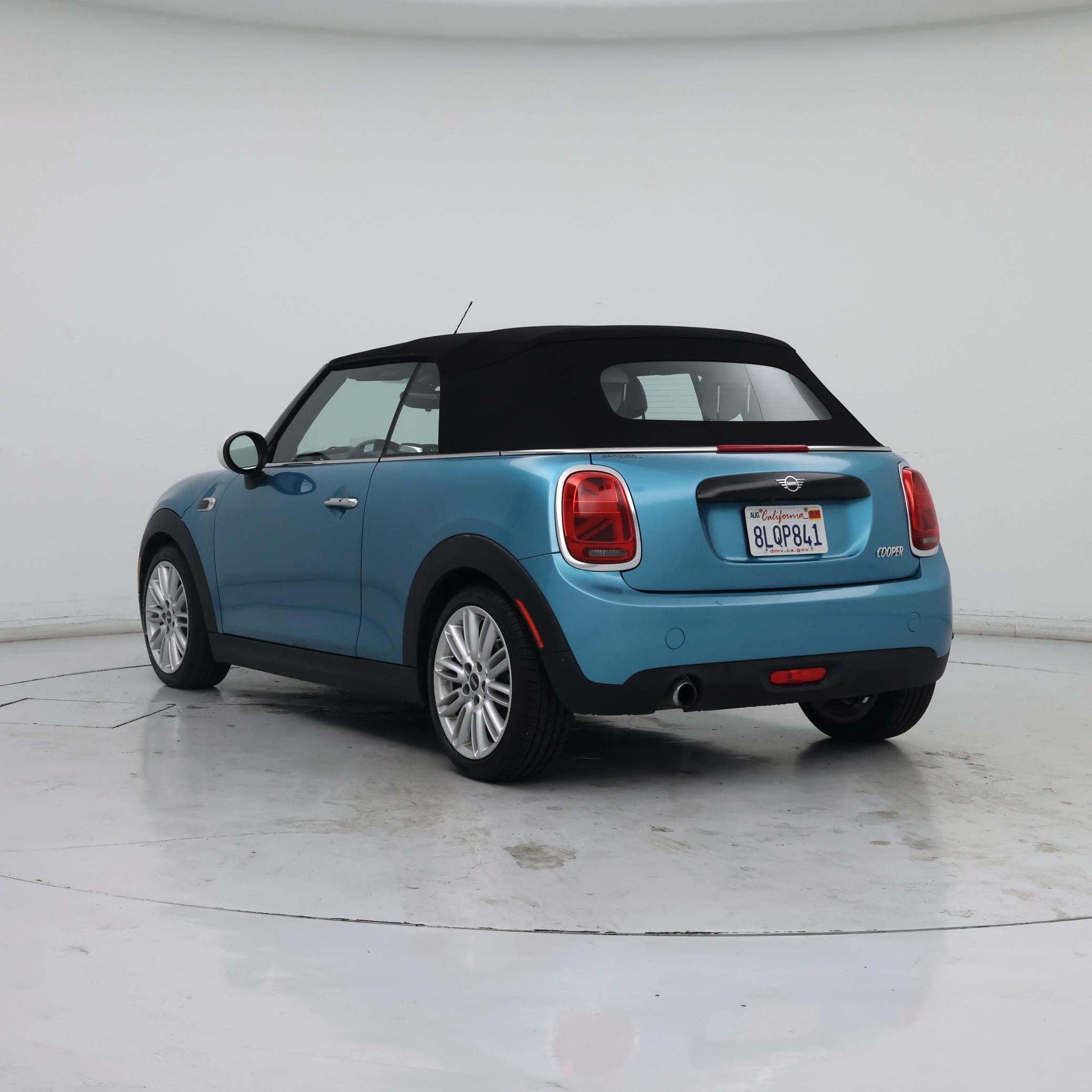 Thumbnail: 2019 MINI Cooper - 2