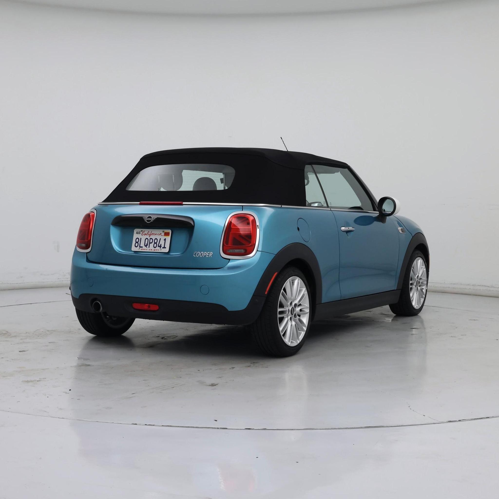 Thumbnail: 2019 MINI Cooper - 8