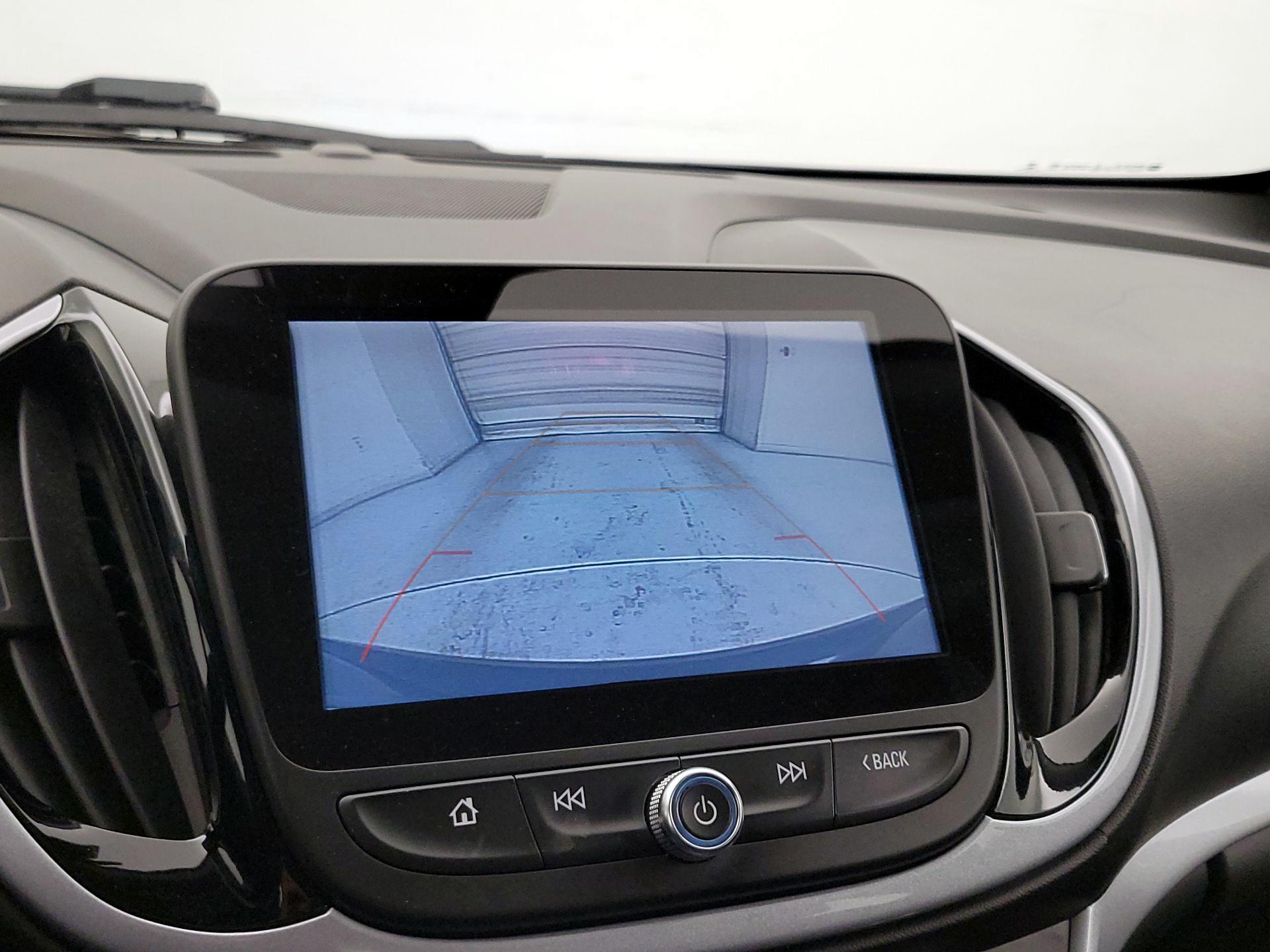 Thumbnail: 2018 Chevrolet Volt - 15