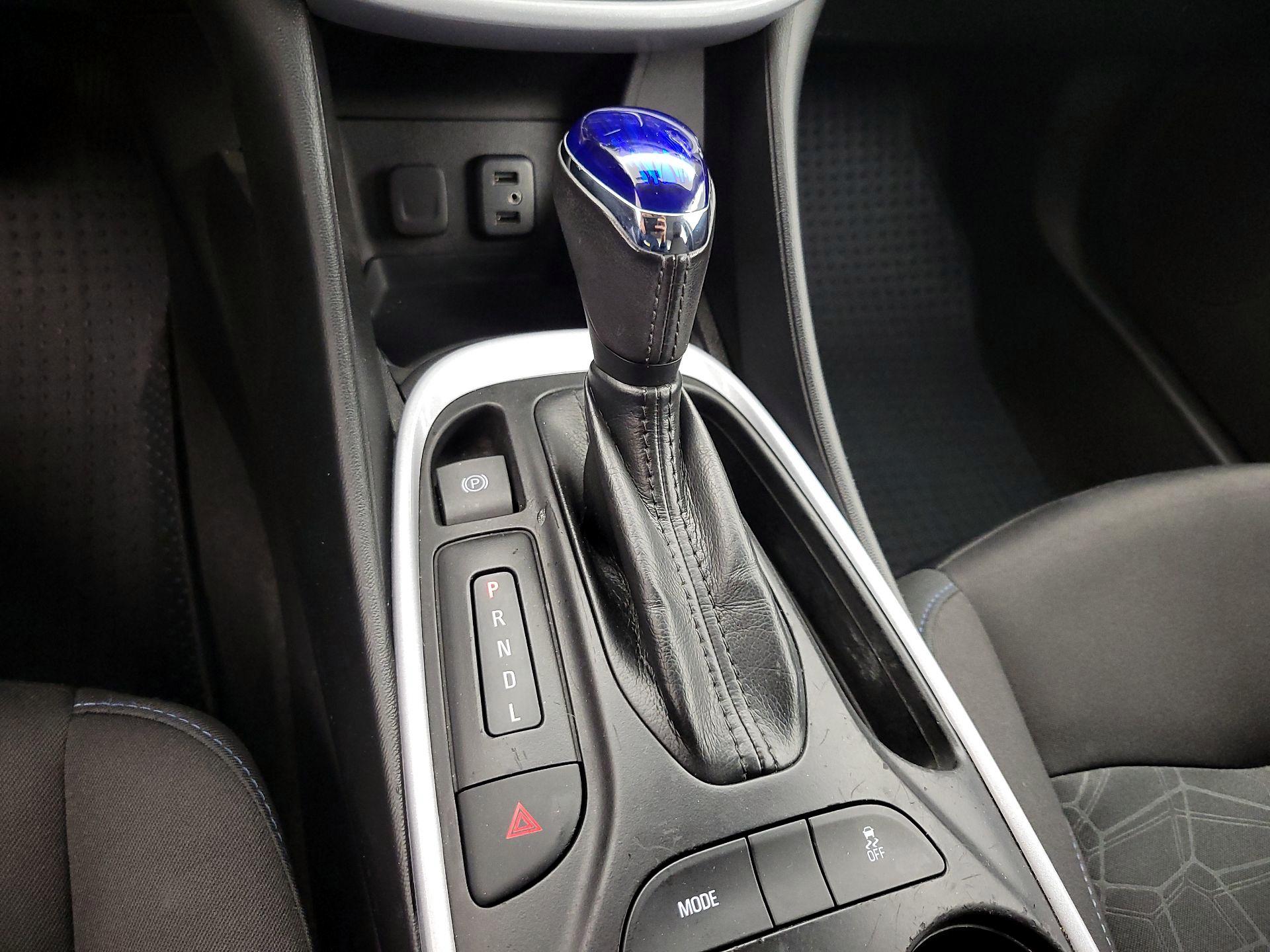 Thumbnail: 2018 Chevrolet Volt - 18