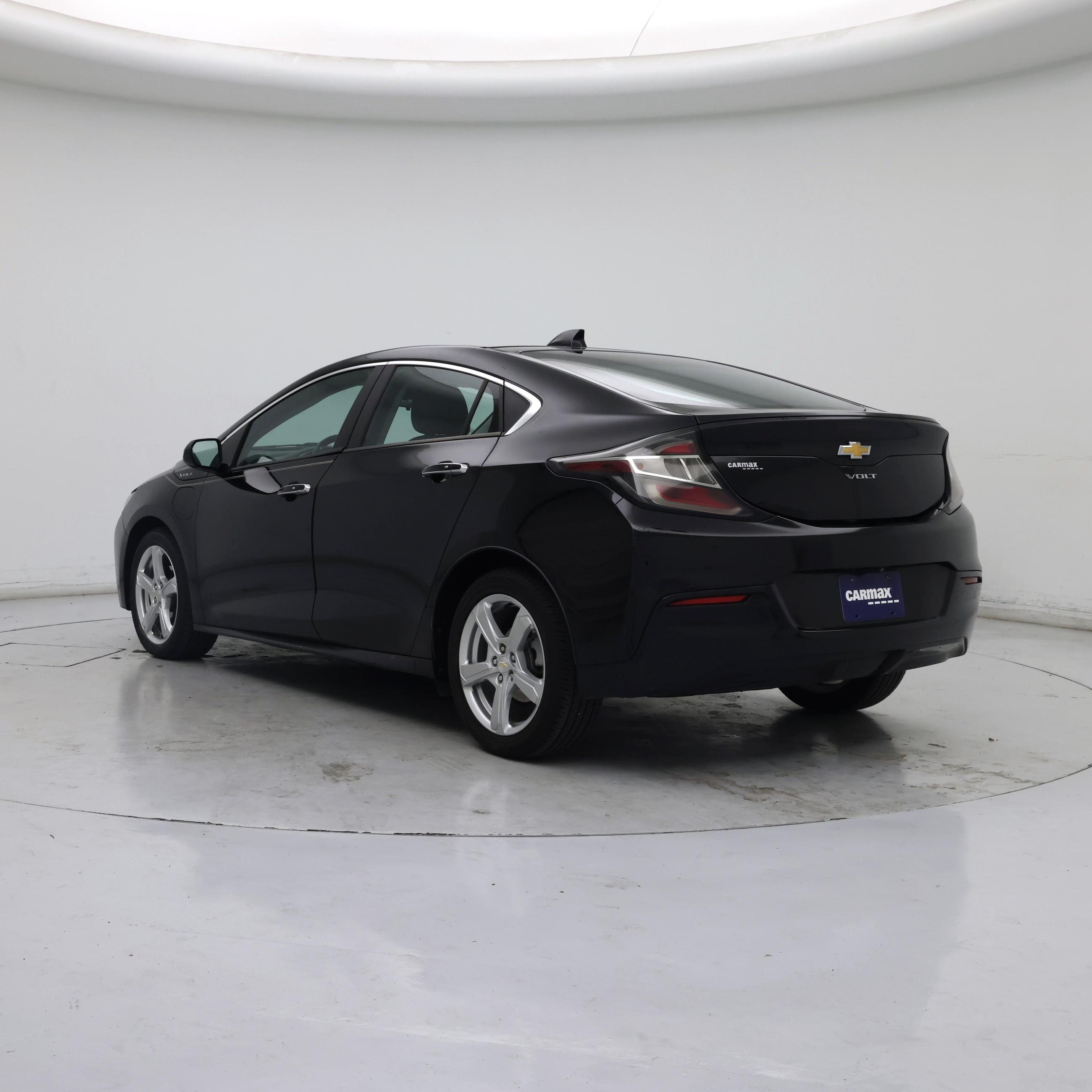 Thumbnail: 2018 Chevrolet Volt - 2