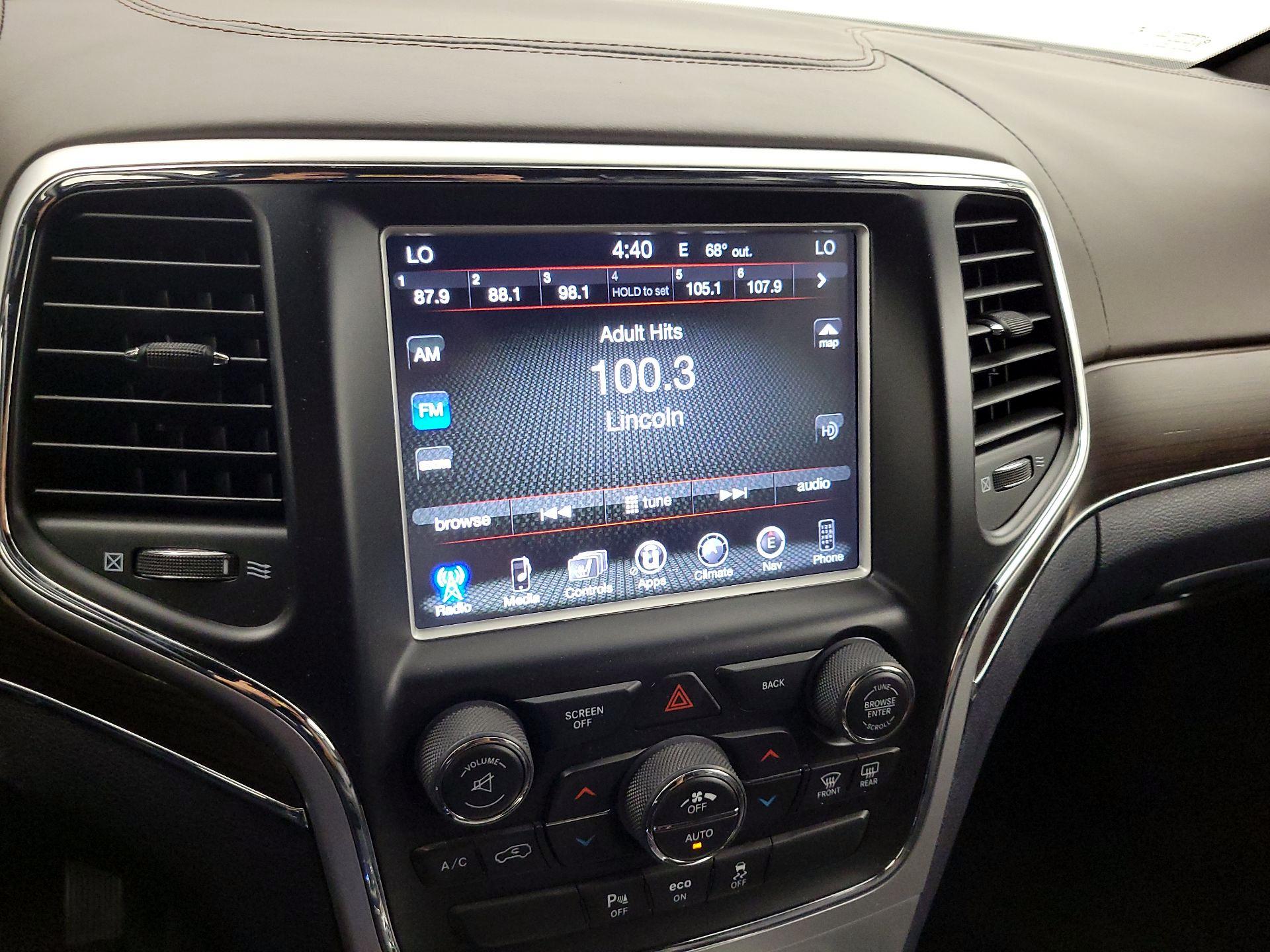 Thumbnail: 2015 Jeep Grand Cherokee - 16