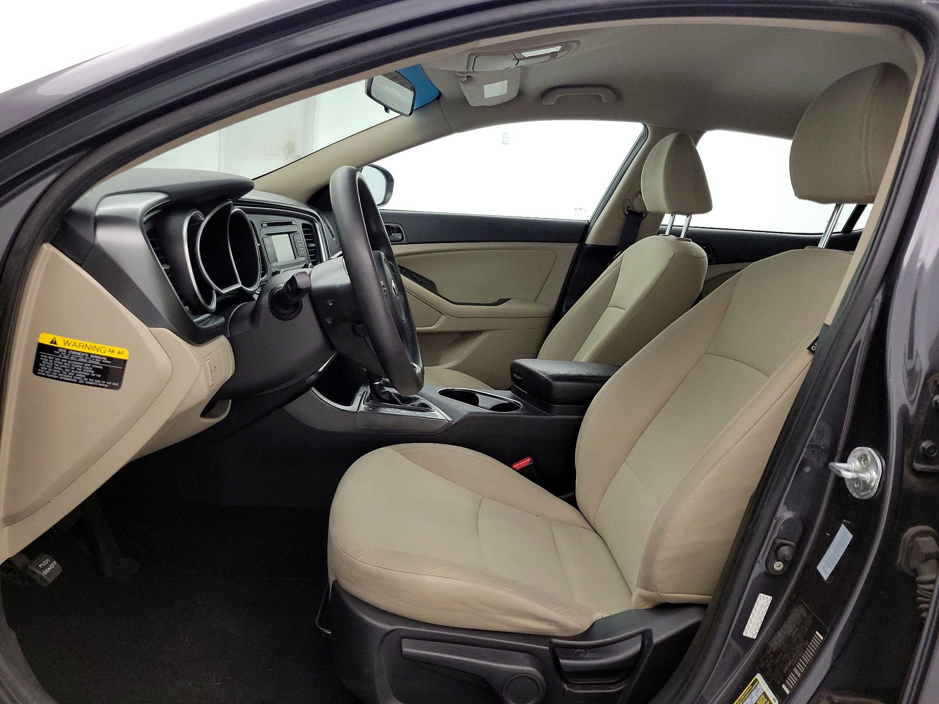 Thumbnail: 2015 Kia Optima - 11