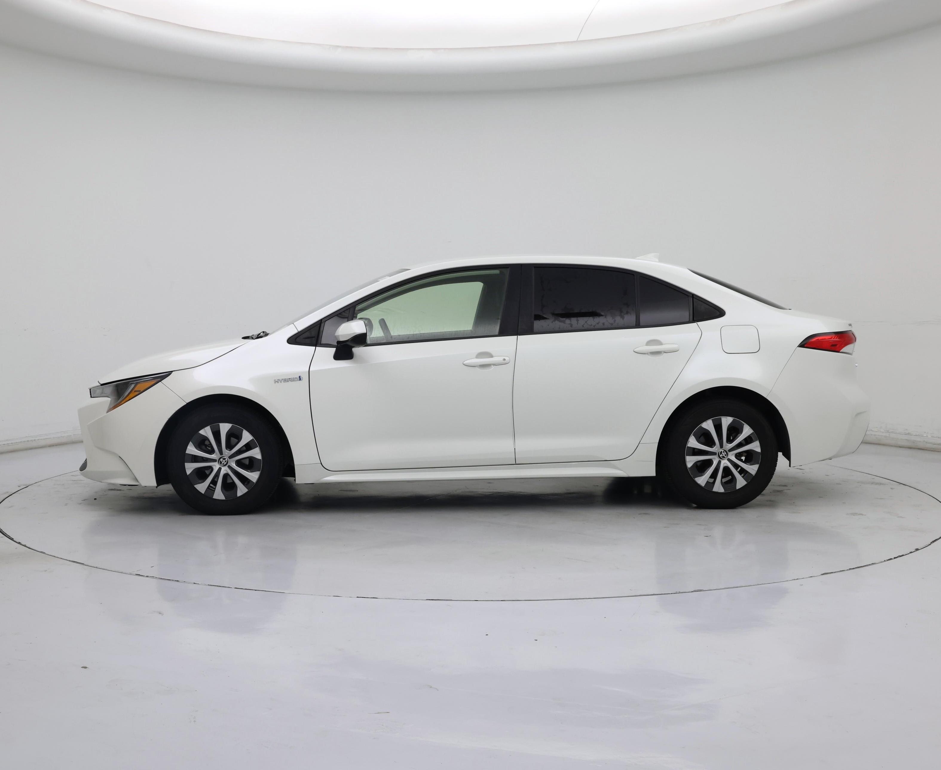 Thumbnail: 2021 Toyota Corolla - 3