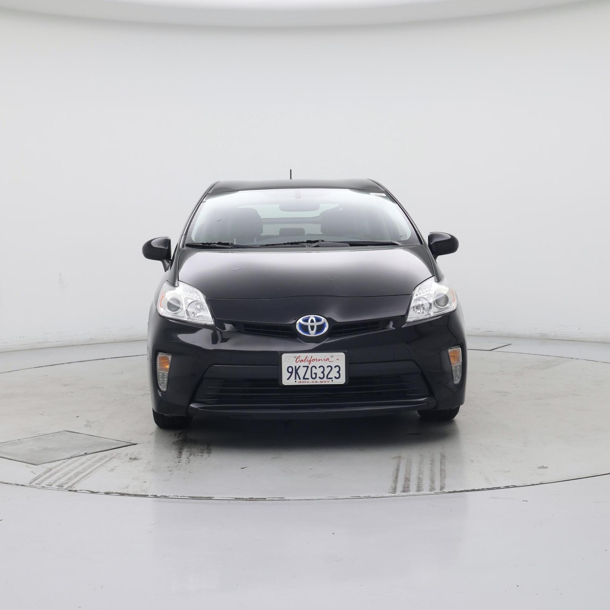 Thumbnail: 2015 Toyota Prius - 5