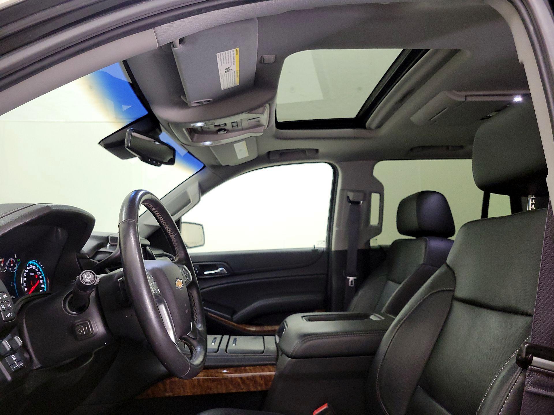 Thumbnail: 2016 Chevrolet Tahoe - 19