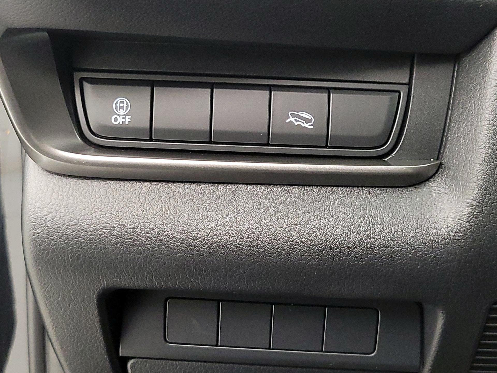 Thumbnail: 2023 Mazda CX-30 - 13