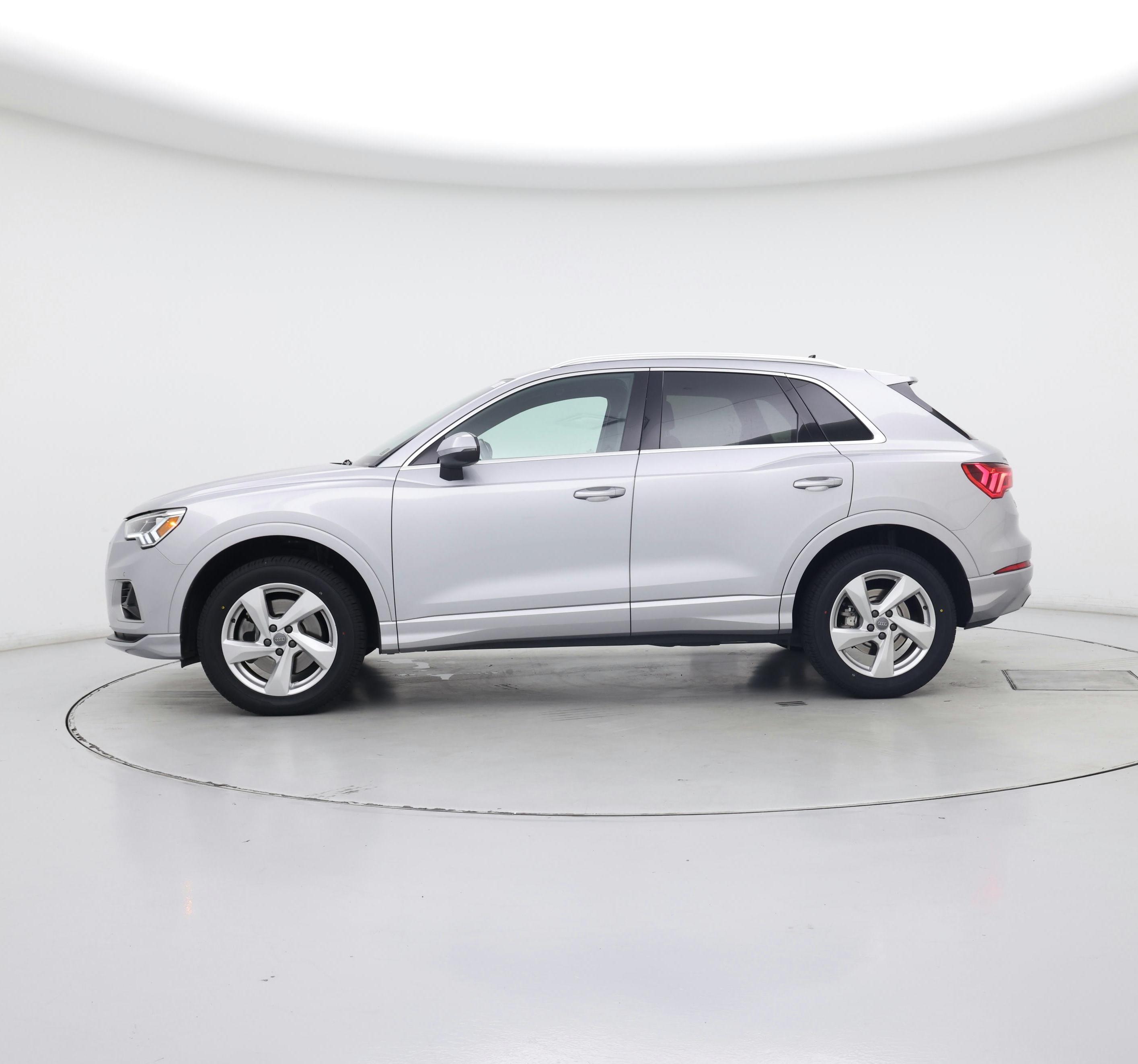 Thumbnail: 2019 Audi Q3 - 3
