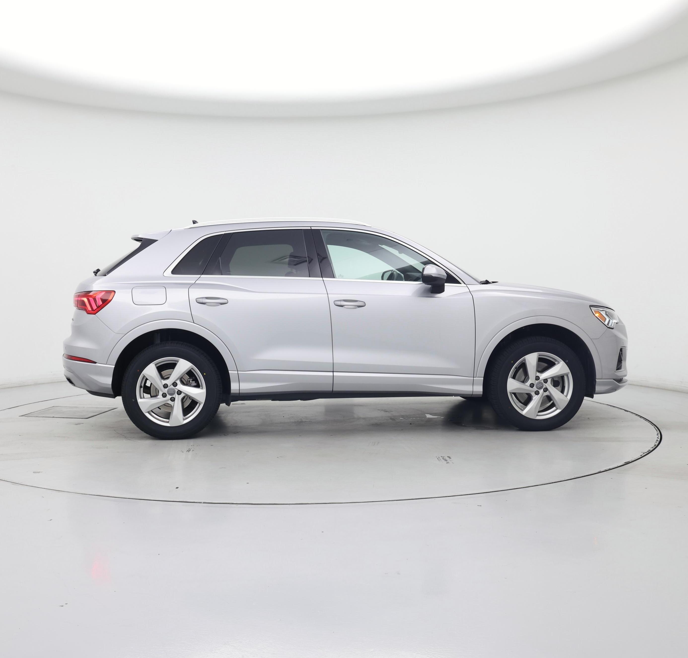 Thumbnail: 2019 Audi Q3 - 7