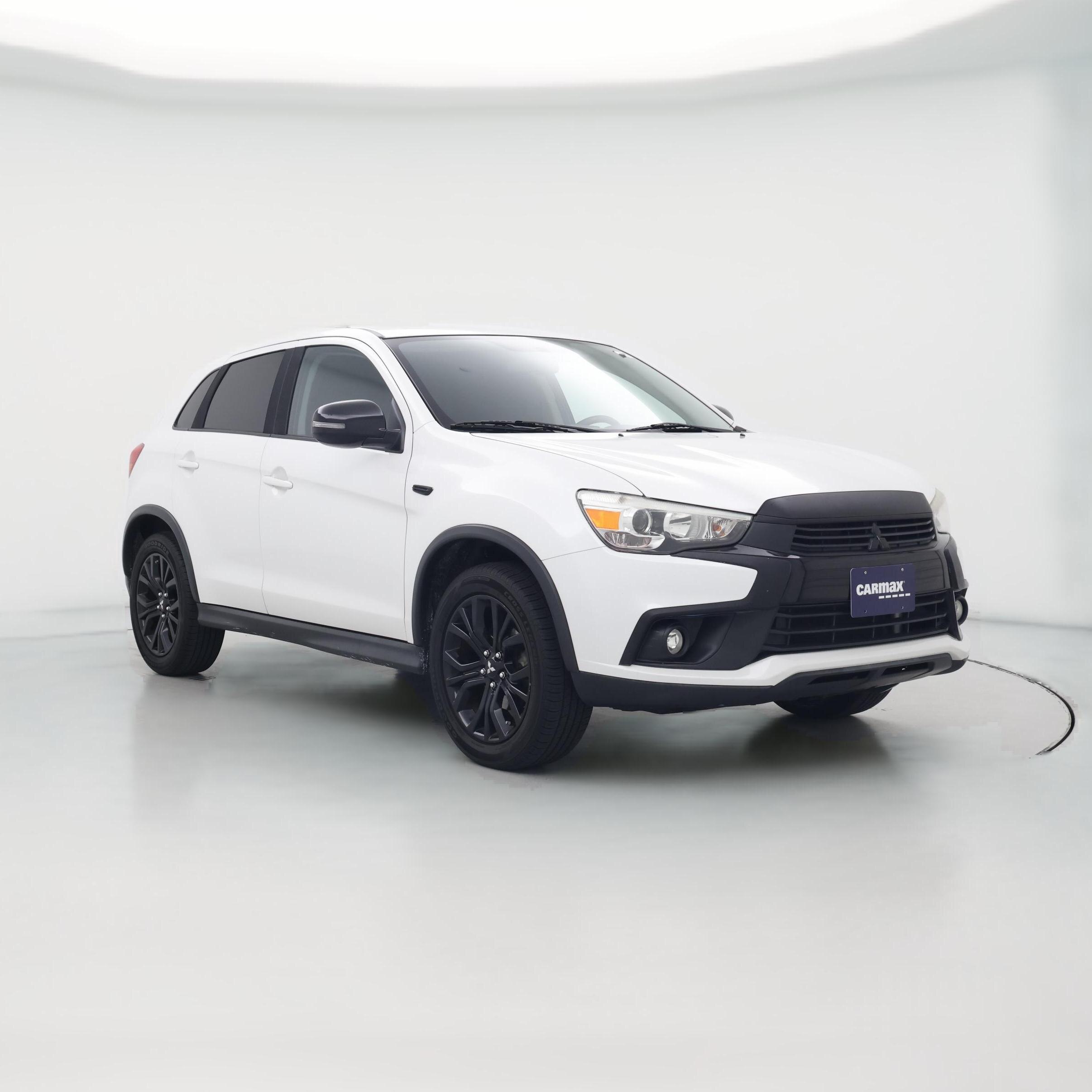 Thumbnail: 2017 Mitsubishi Outlander Sport - 1