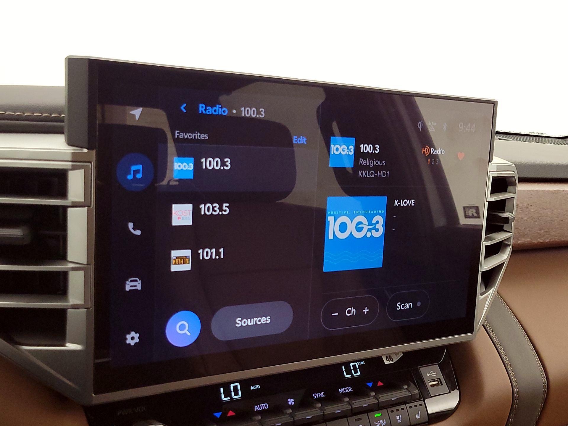 Thumbnail: 2025 Toyota Tundra - 16