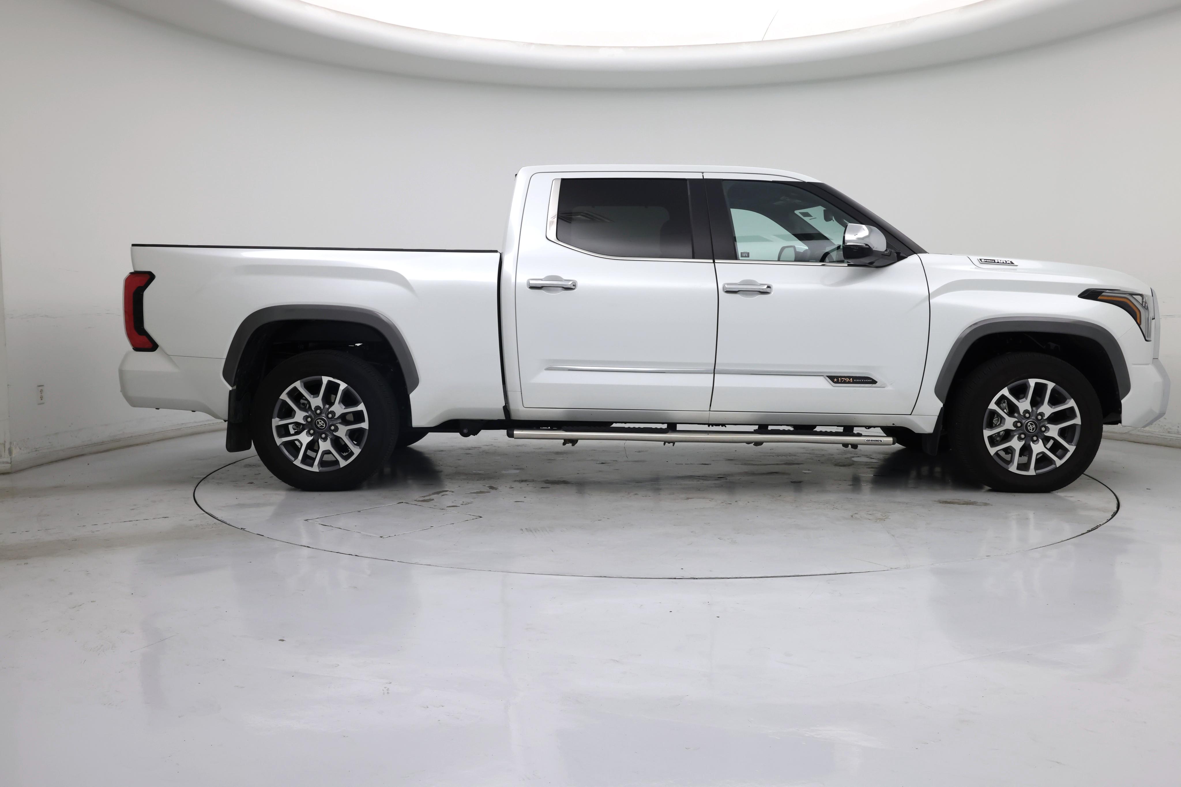 Thumbnail: 2025 Toyota Tundra - 7