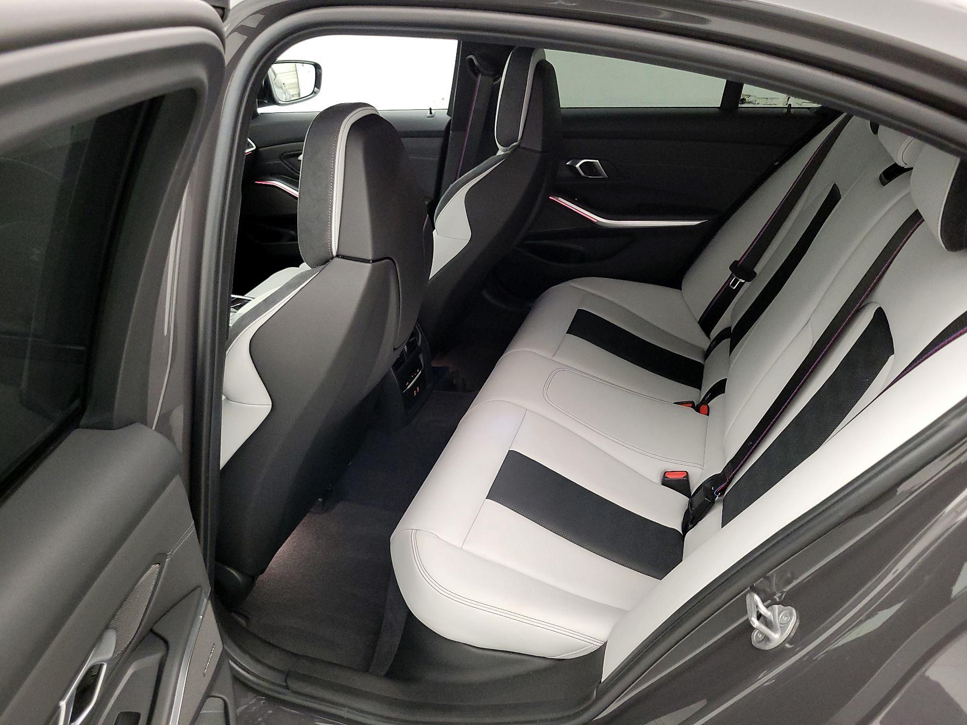 Thumbnail: 2024 BMW M3 - 19