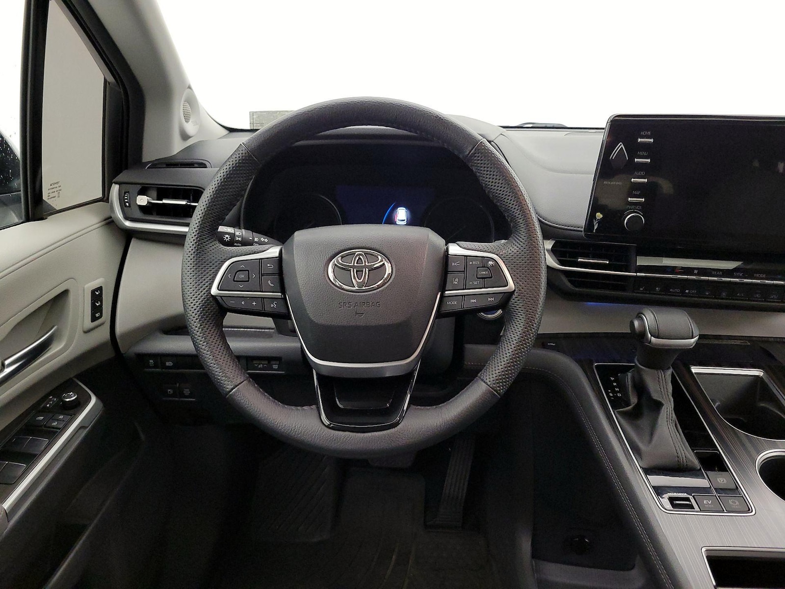 2023 Toyota Sienna Limited - Photo 11