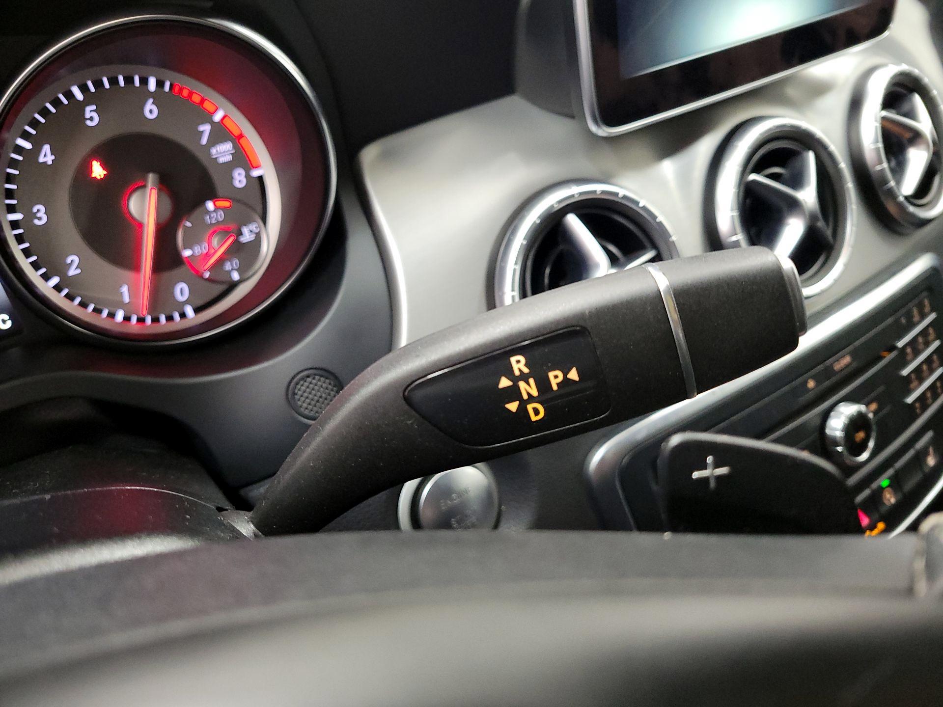 Thumbnail: 2016 Mercedes-Benz CLA - 17