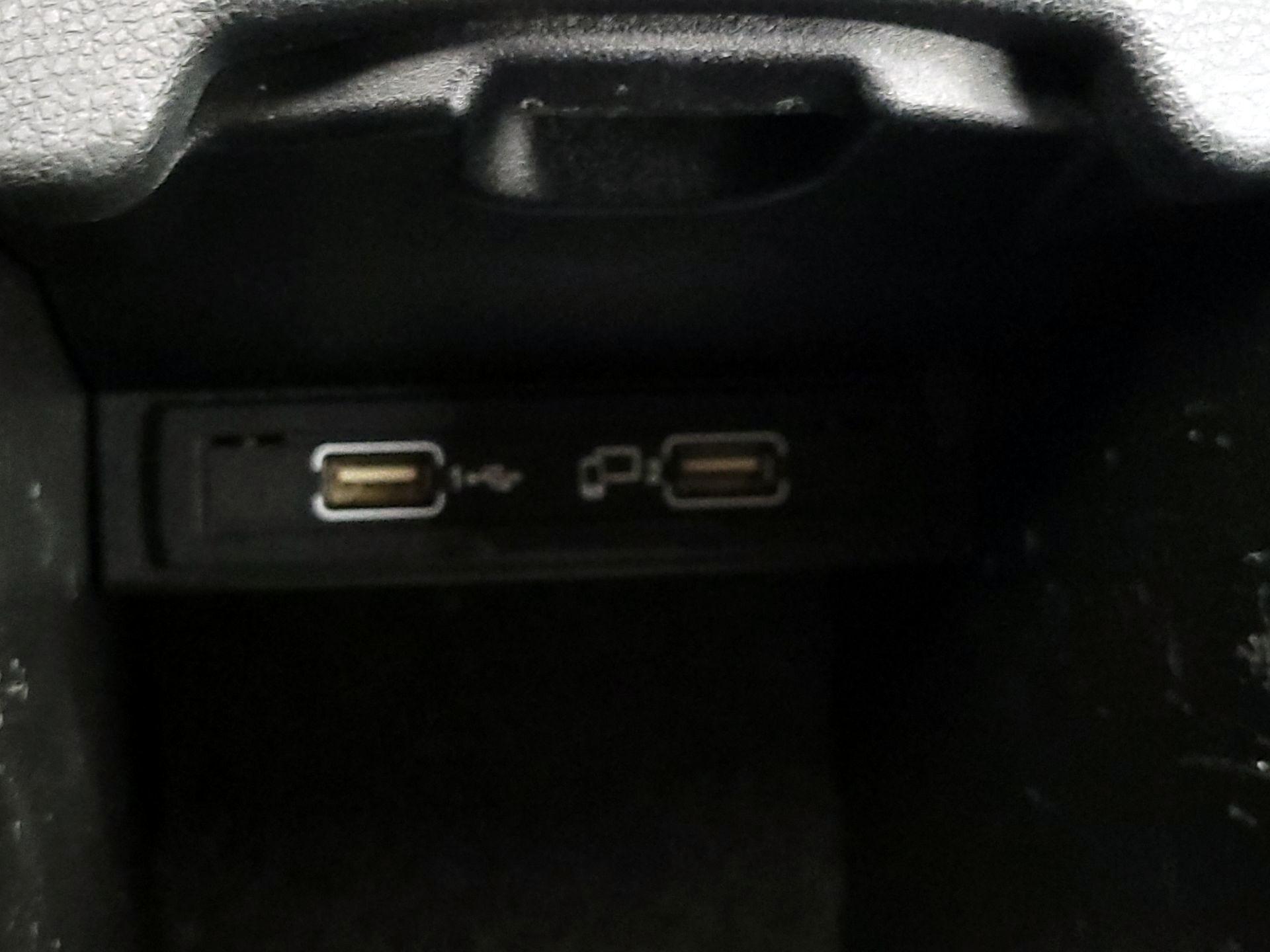 Thumbnail: 2016 Mercedes-Benz CLA - 18