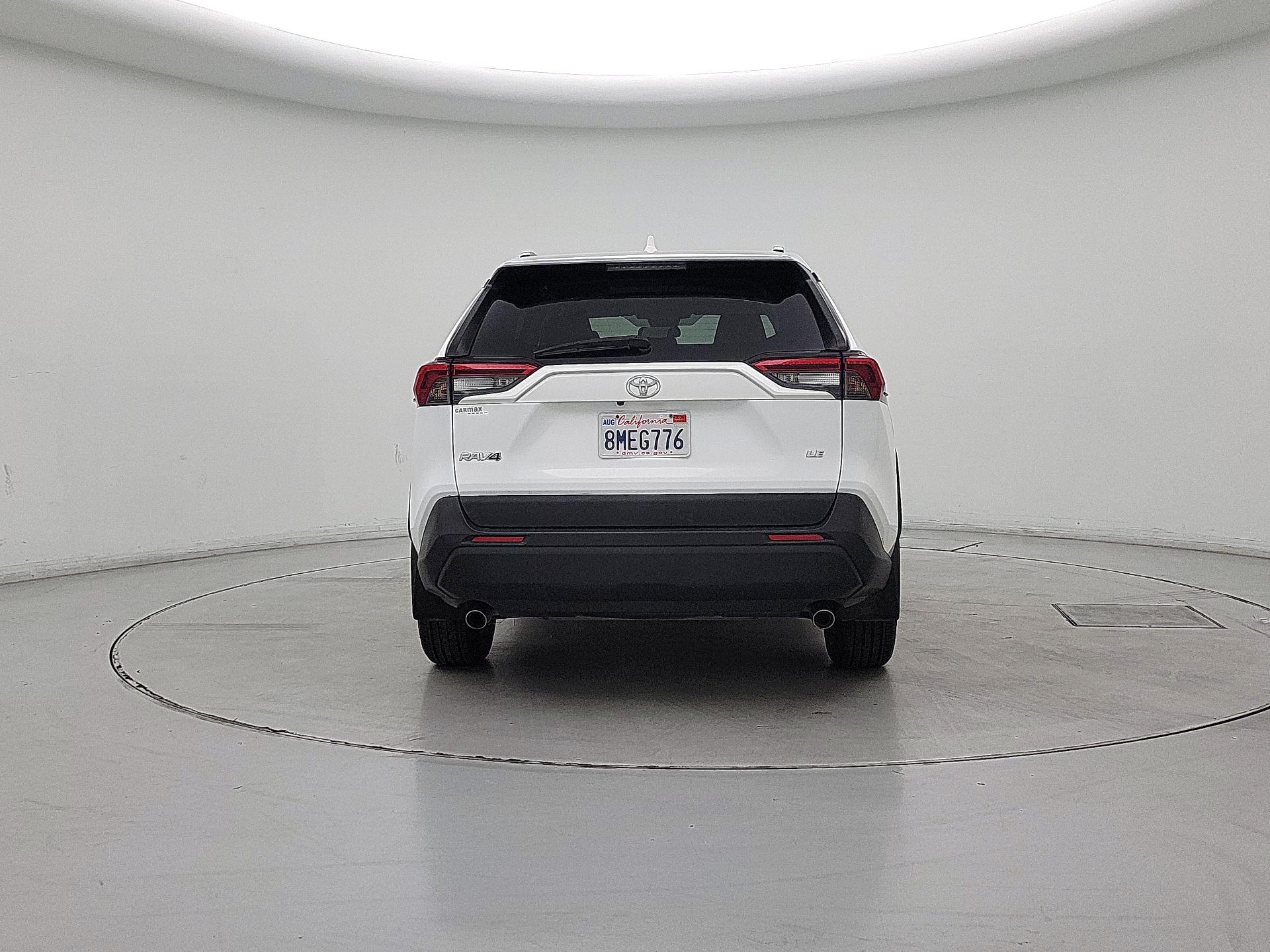 Thumbnail: 2019 Toyota RAV4 - 6