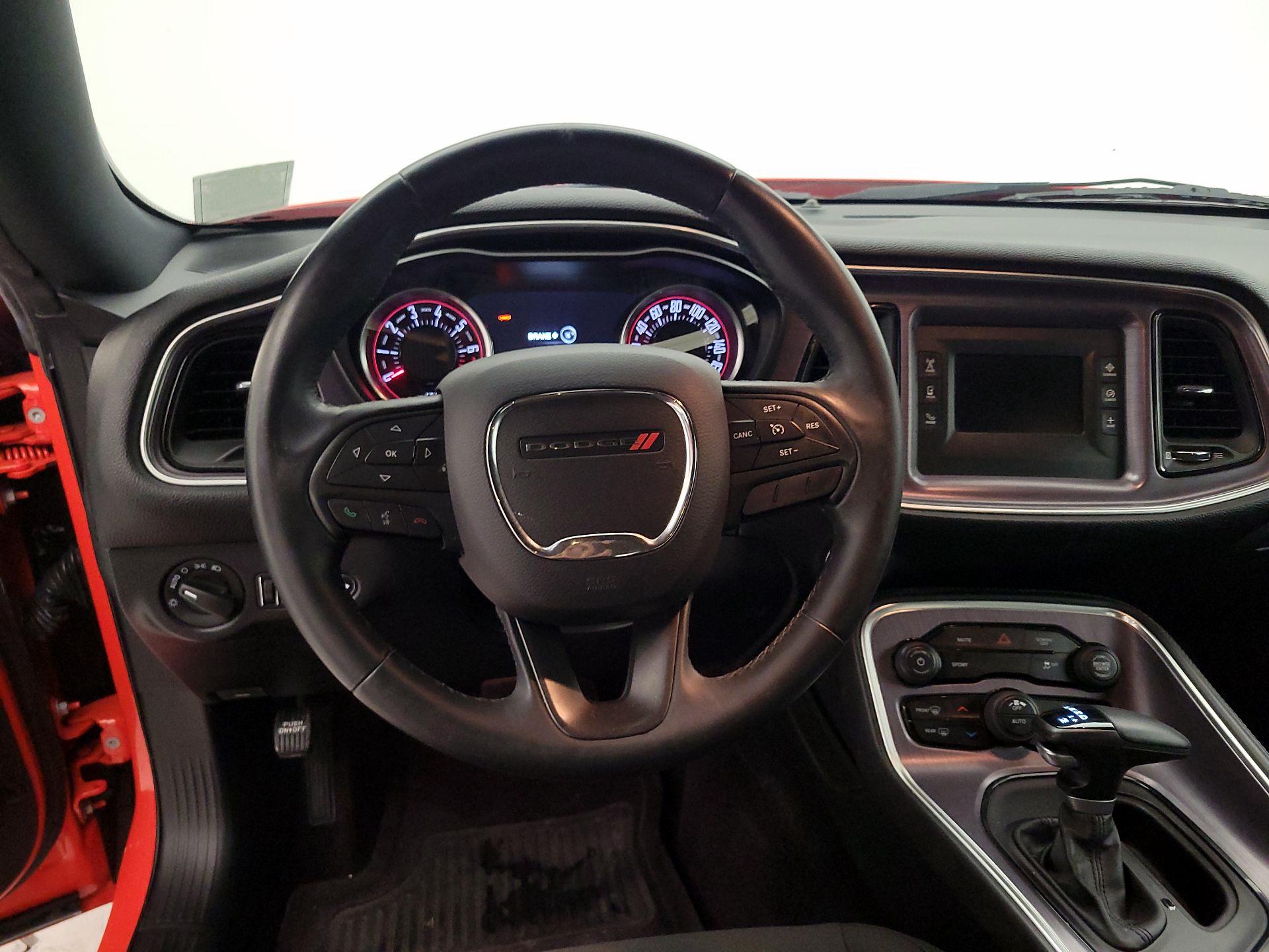 Thumbnail: 2017 Dodge Challenger - 10