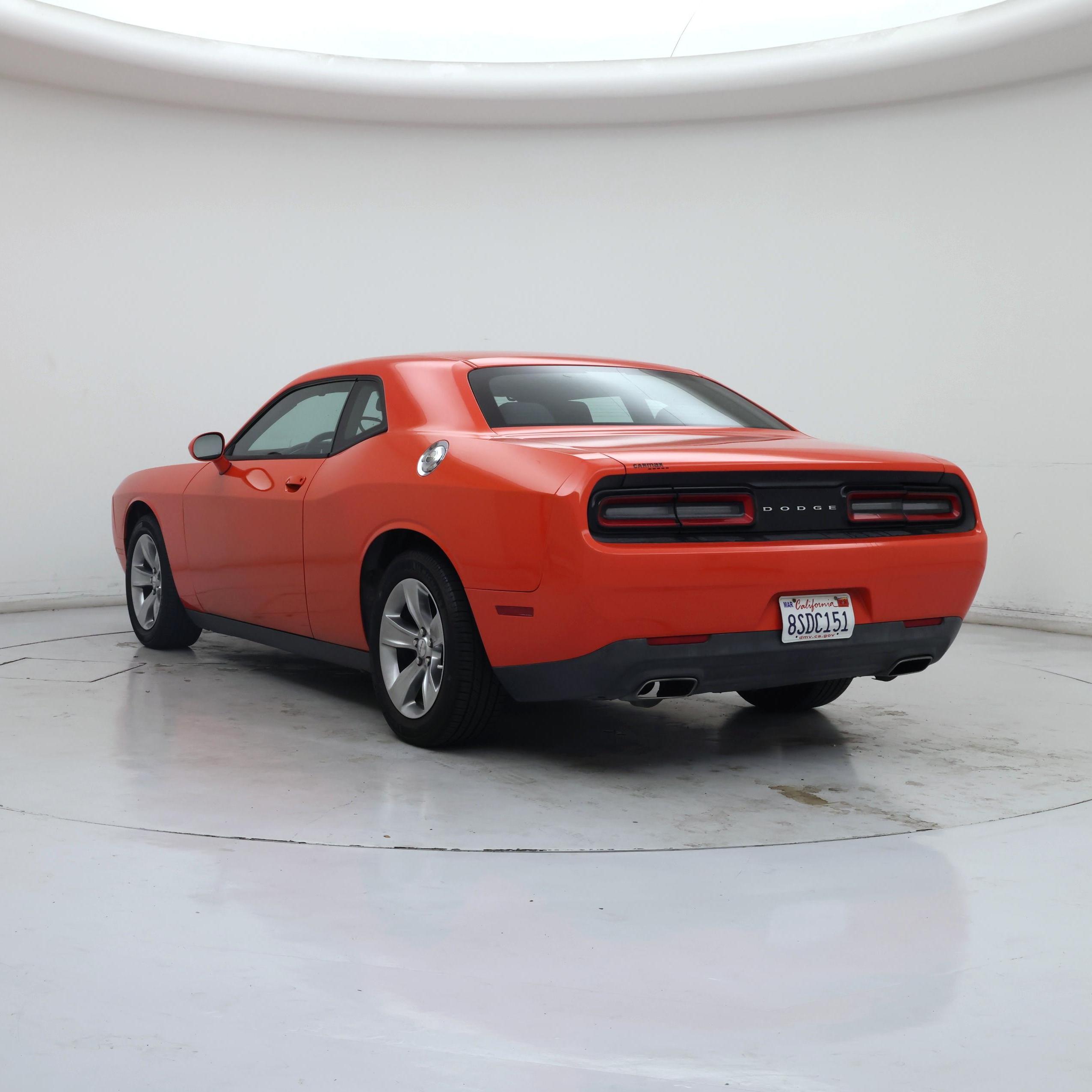 Thumbnail: 2017 Dodge Challenger - 2