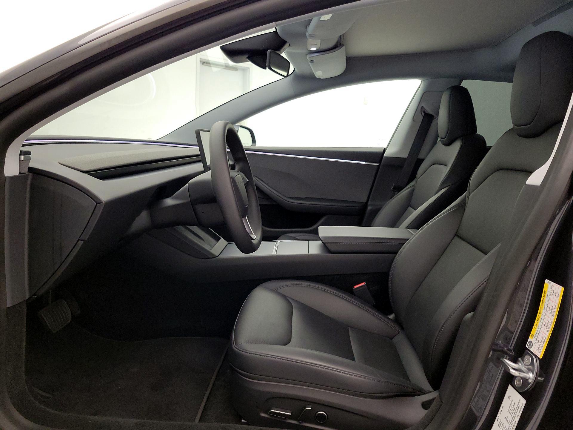 Thumbnail: 2025 Tesla Model 3 - 11