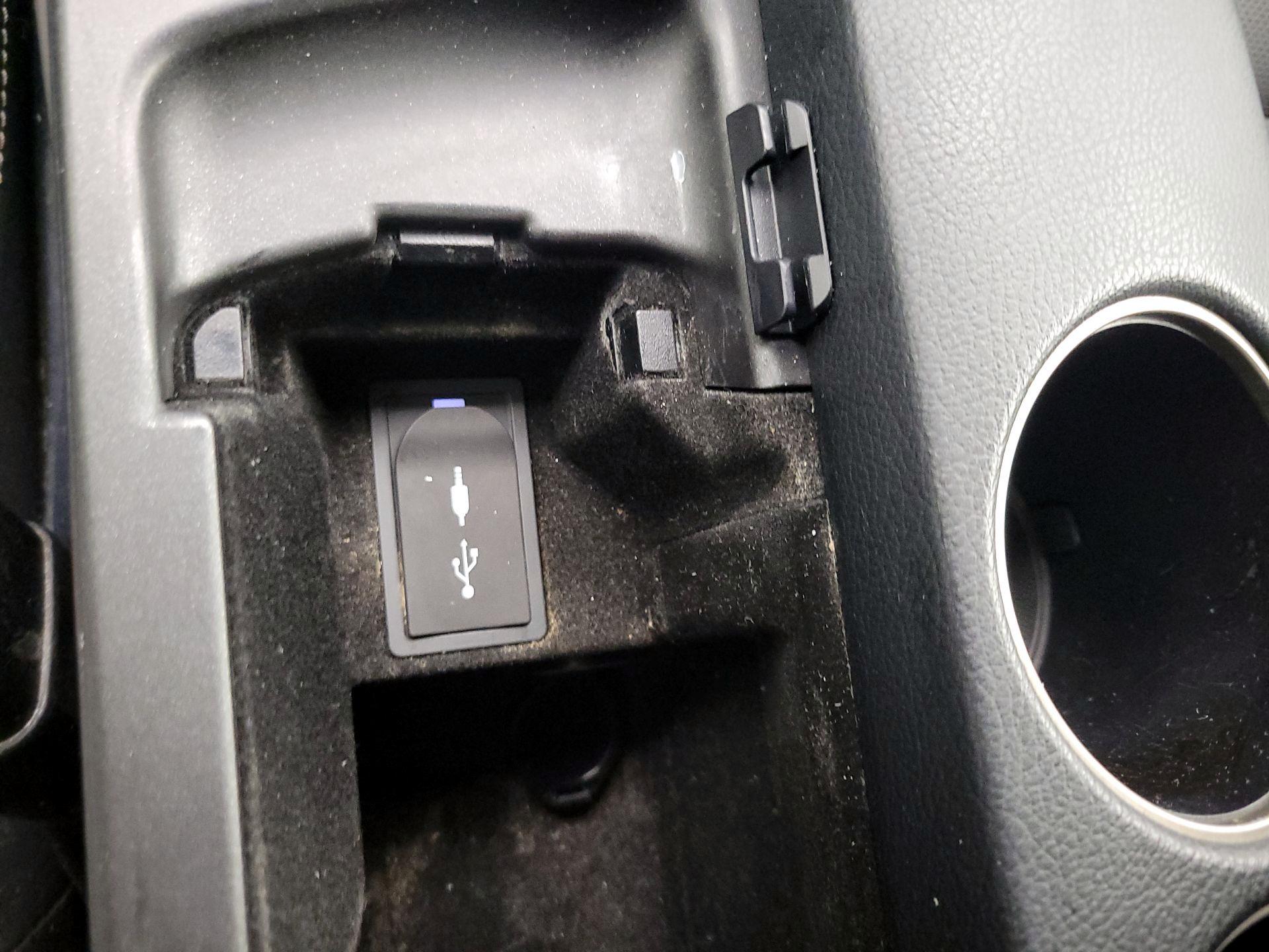 Thumbnail: 2016 Lexus IS - 19