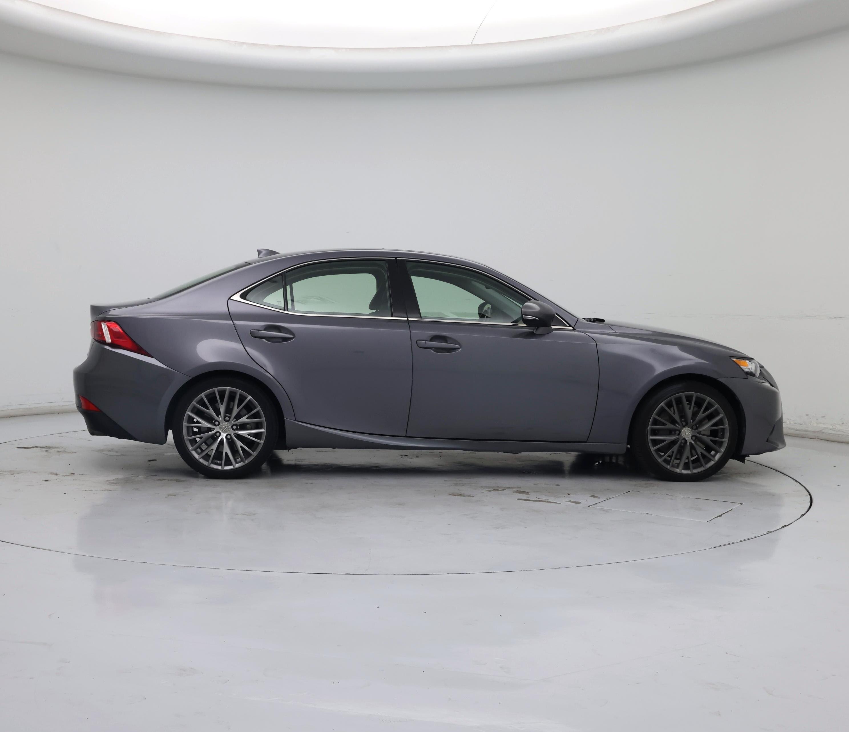 Thumbnail: 2016 Lexus IS - 7