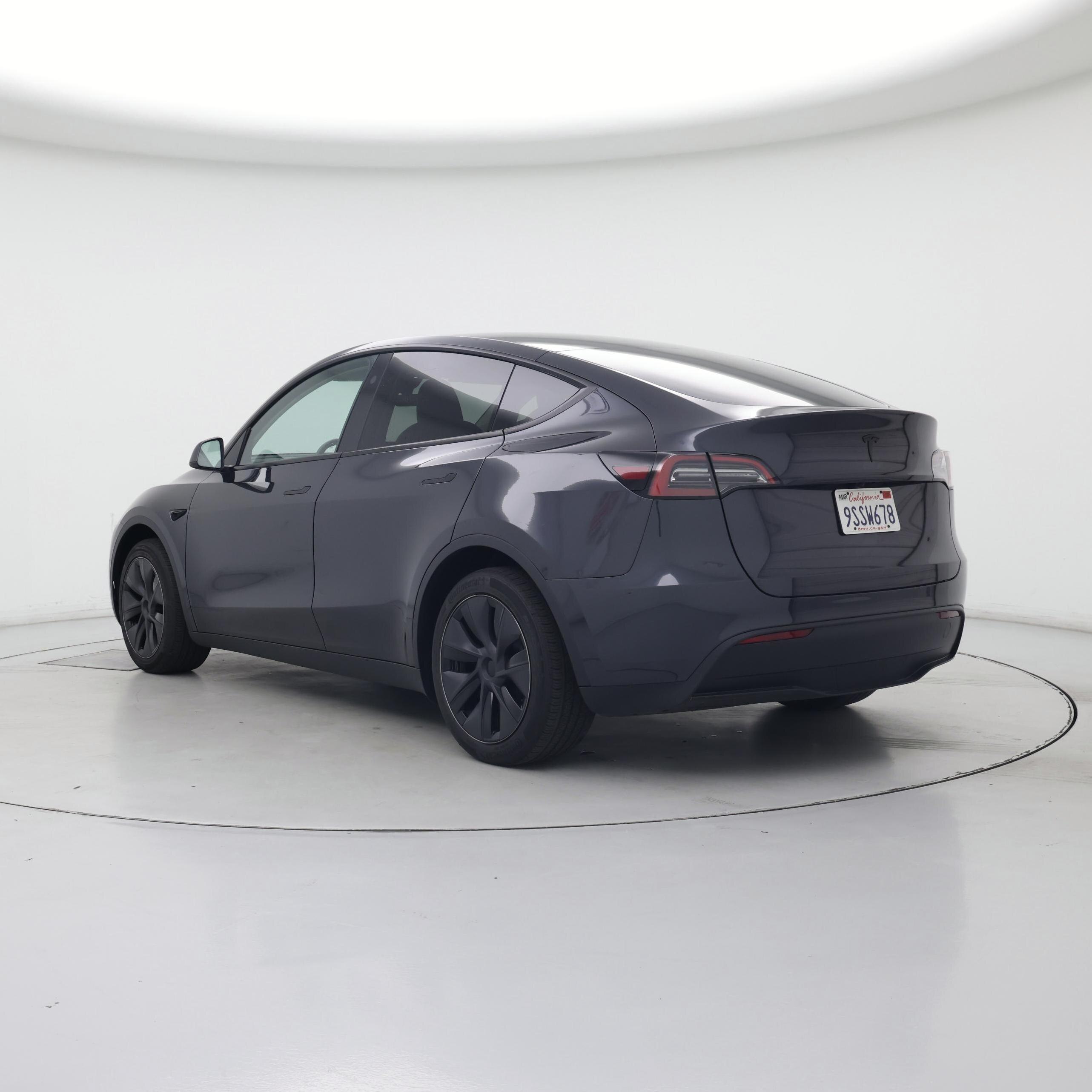Thumbnail: 2025 Tesla Model Y - 2