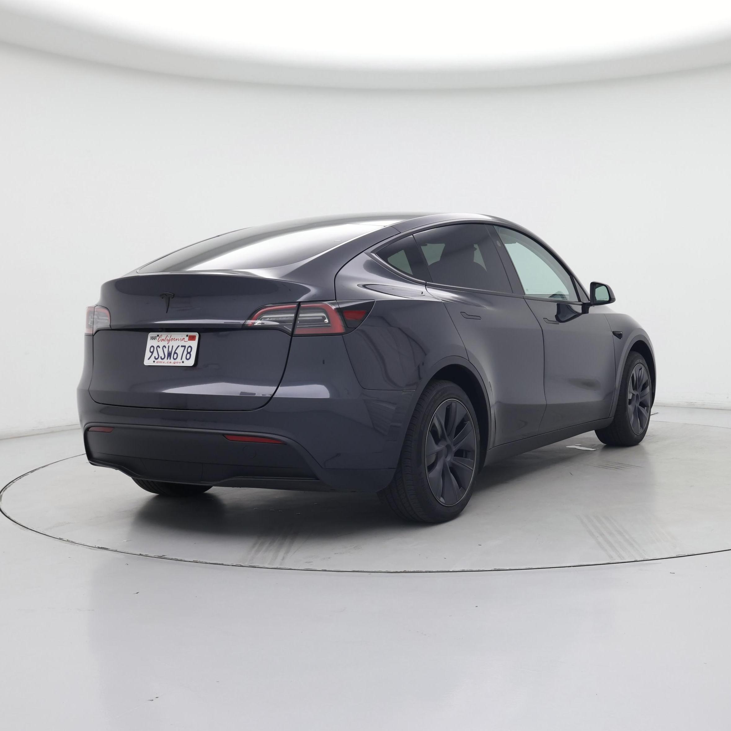 Thumbnail: 2025 Tesla Model Y - 8