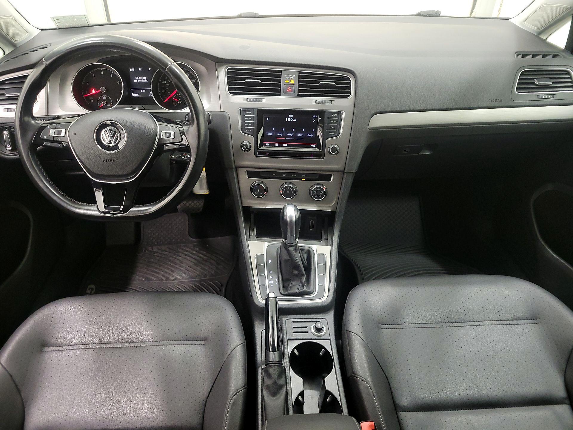 Thumbnail: 2015 Volkswagen Golf - 9