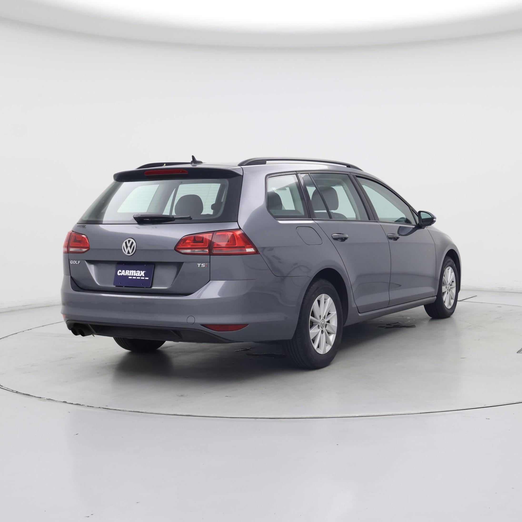 Thumbnail: 2015 Volkswagen Golf - 8