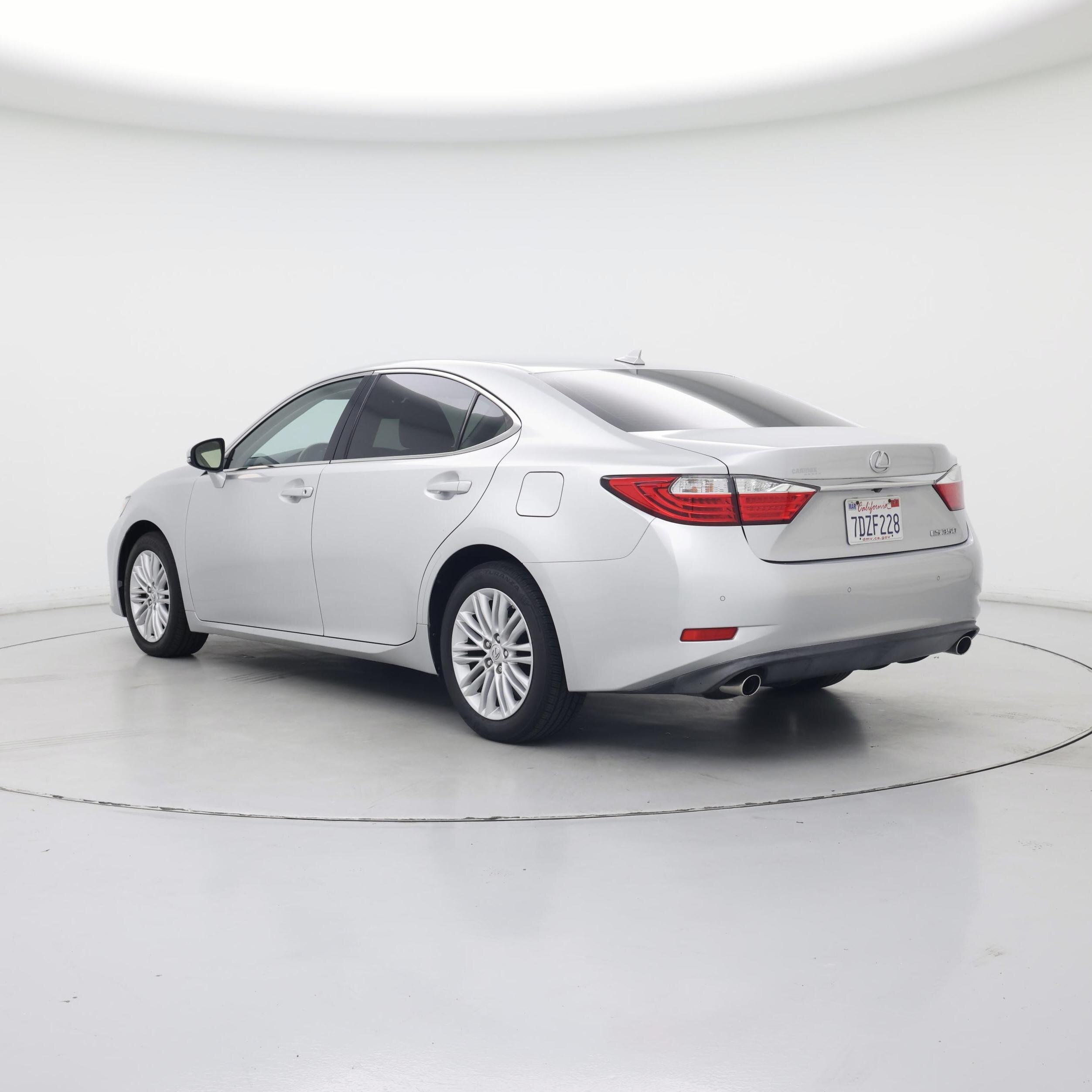Thumbnail: 2014 Lexus ES - 2