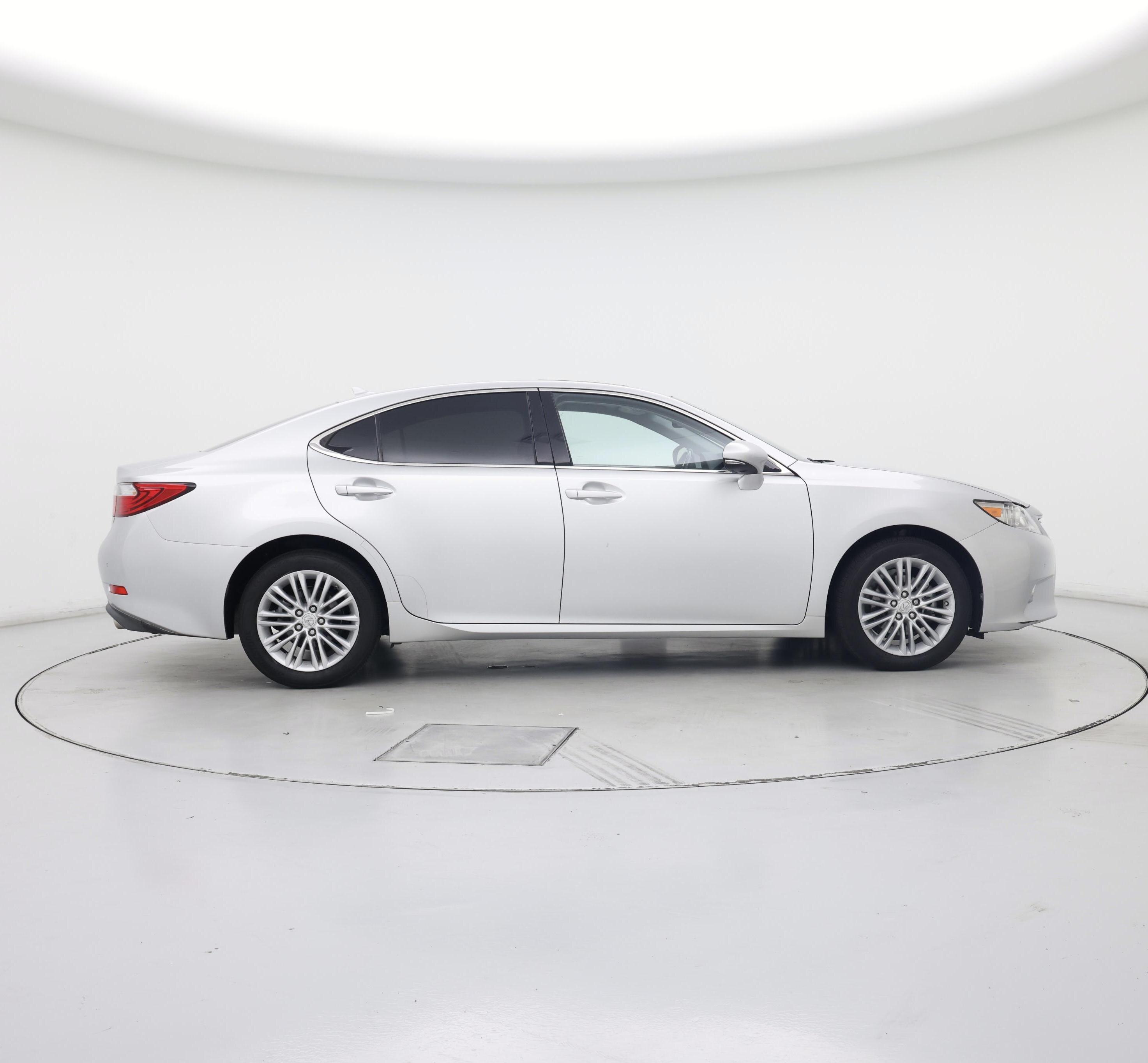 Thumbnail: 2014 Lexus ES - 7