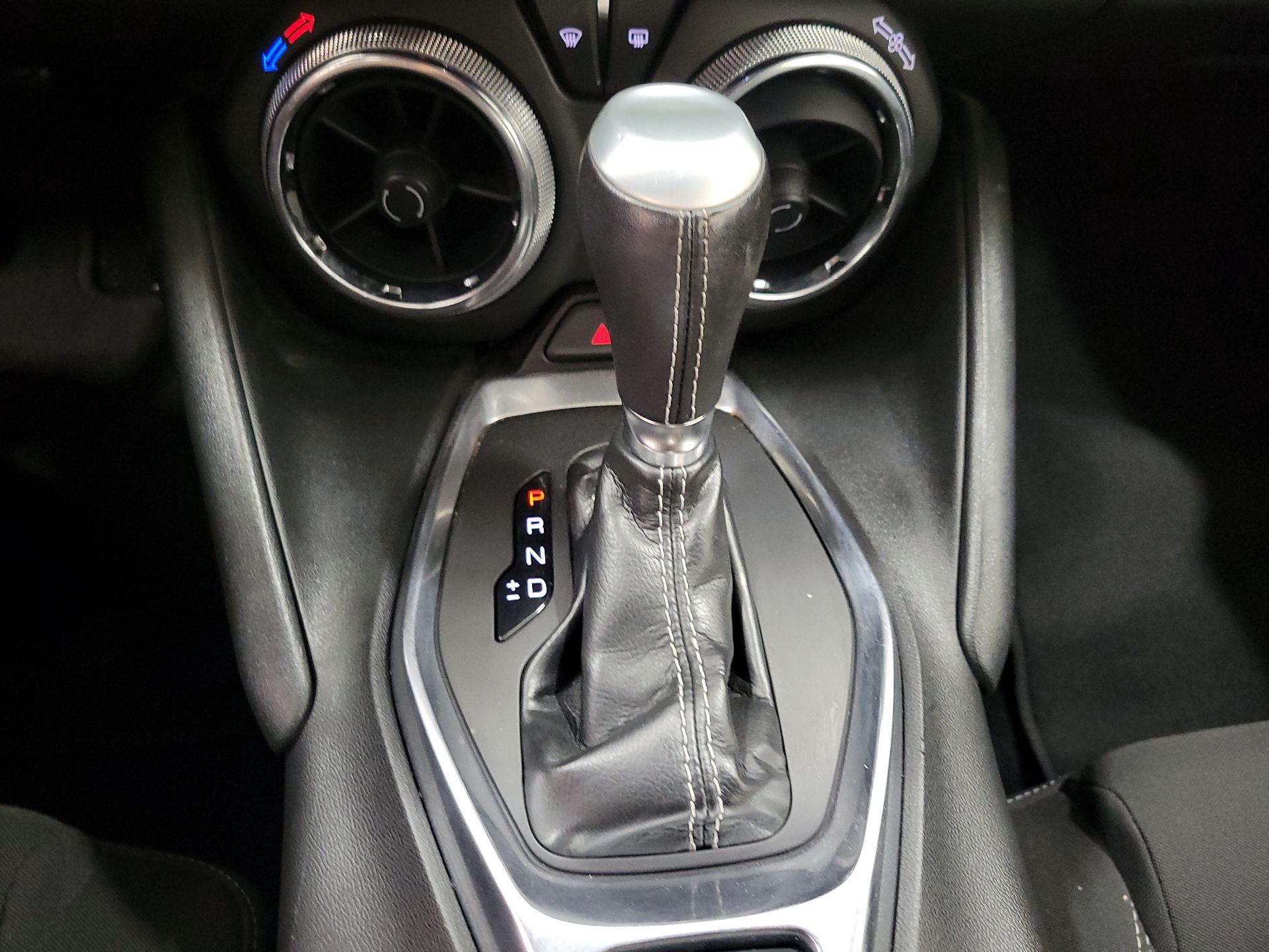 Thumbnail: 2020 Chevrolet Camaro - 16