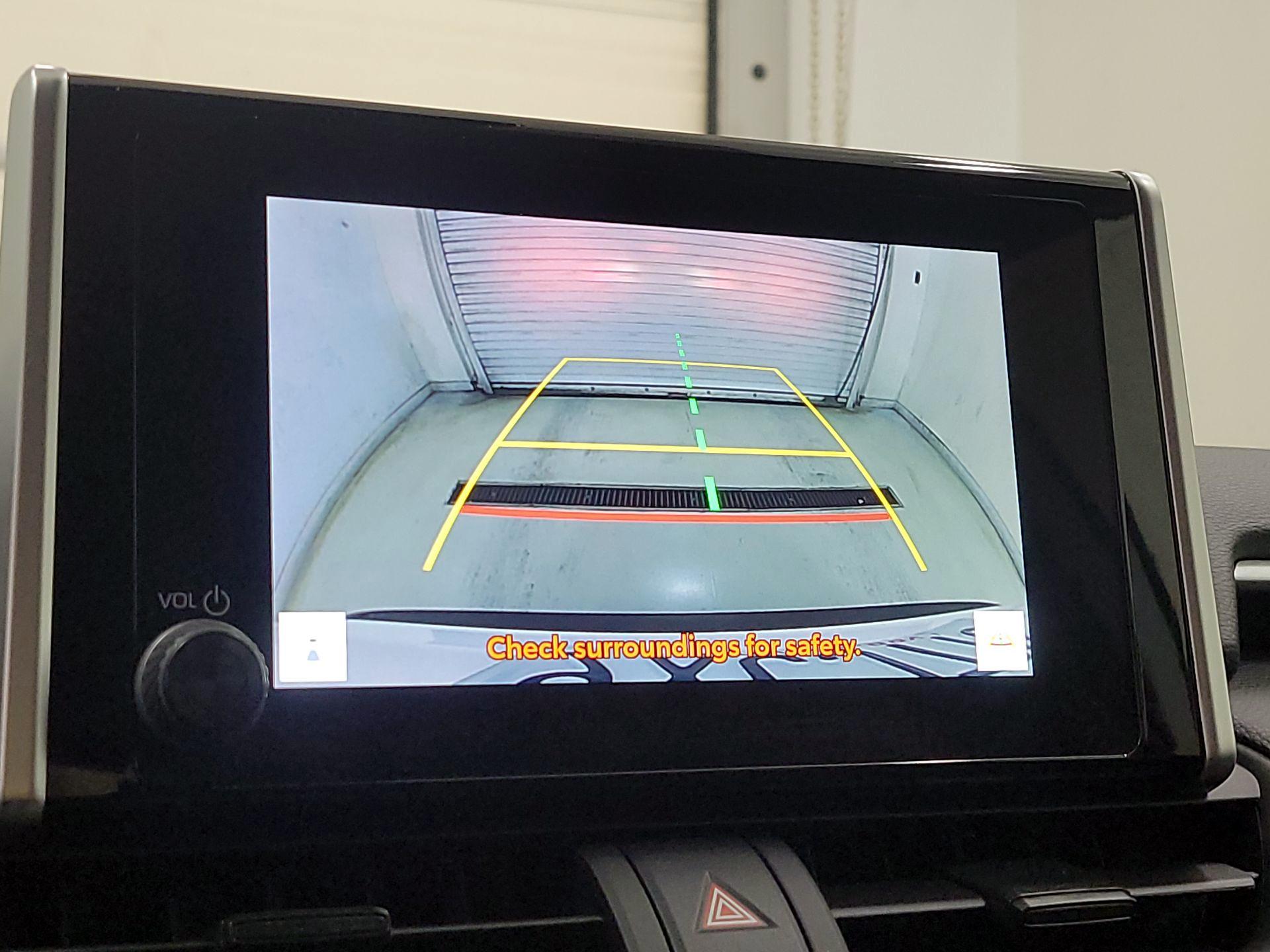 Thumbnail: 2025 Toyota RAV4 - 14