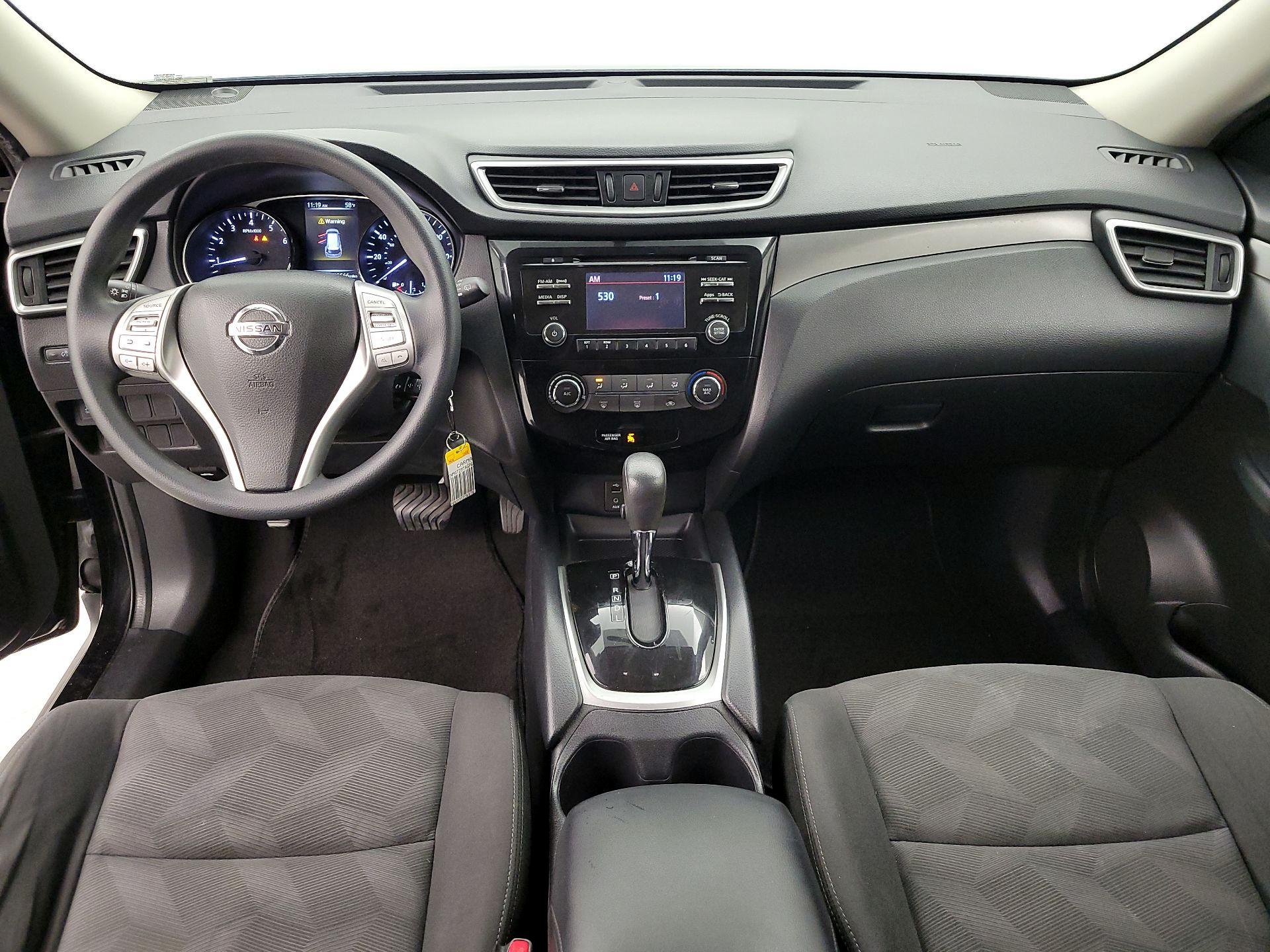 Thumbnail: 2016 Nissan Rogue - 8