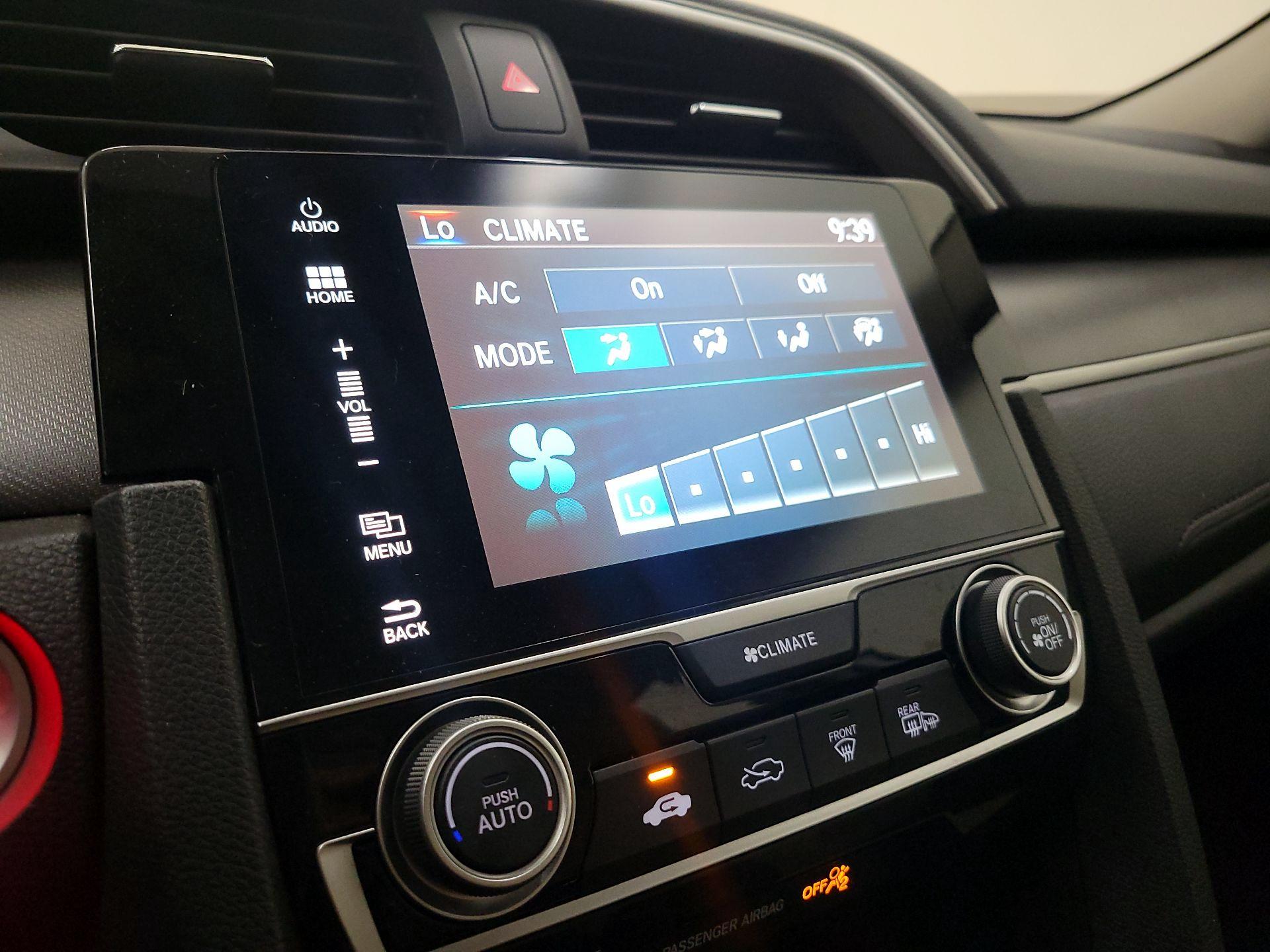 Thumbnail: 2016 Honda Civic - 16