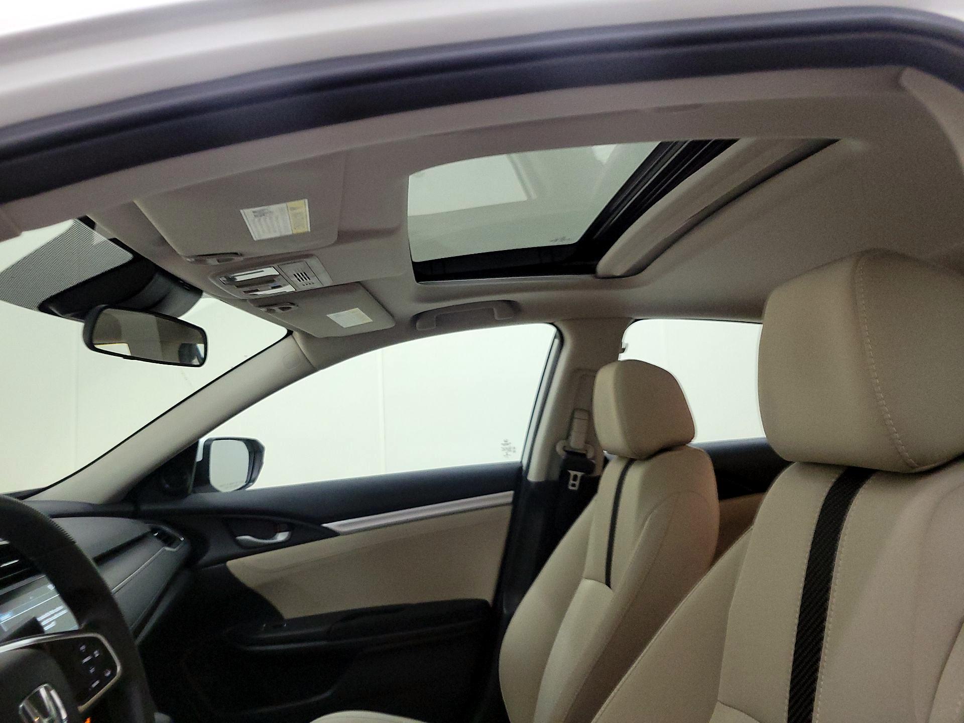 Thumbnail: 2016 Honda Civic - 19