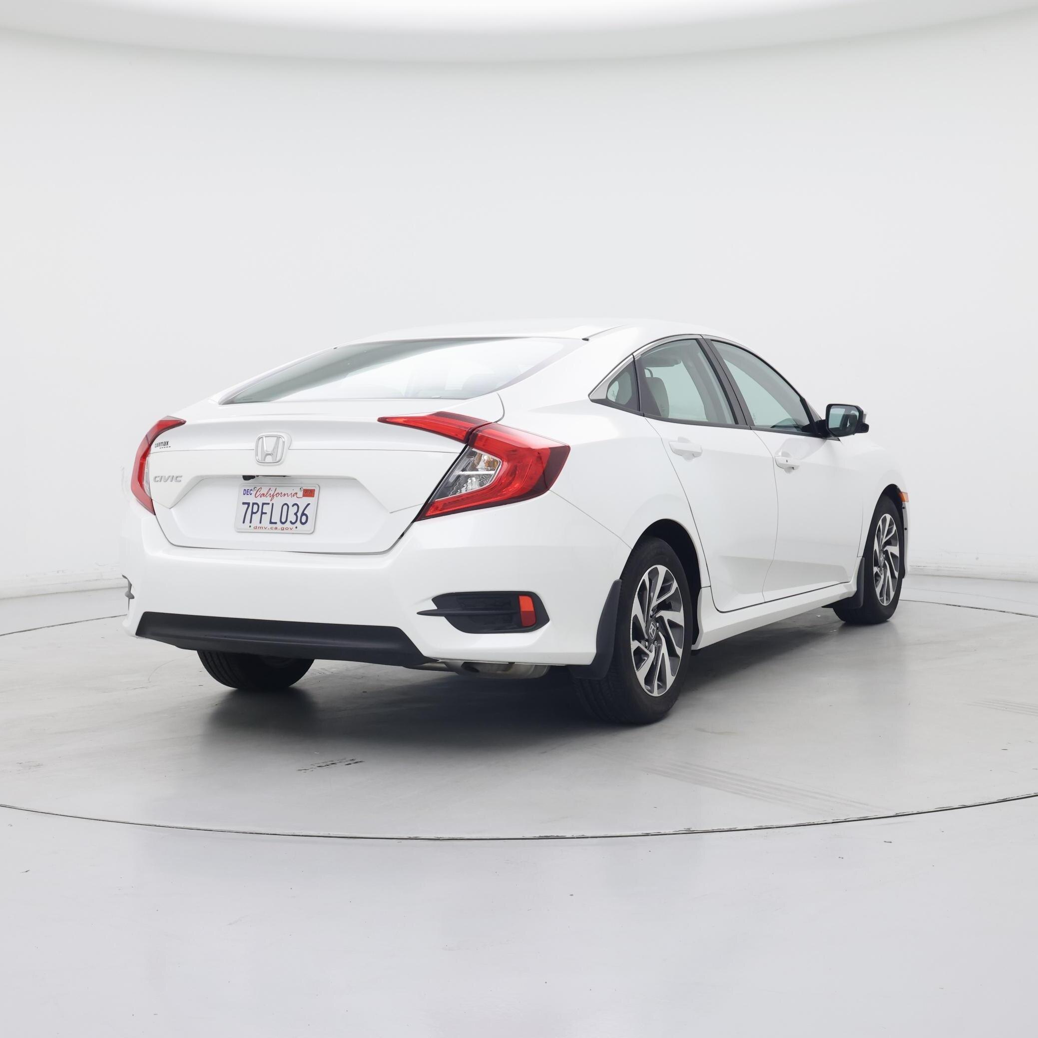 Thumbnail: 2016 Honda Civic - 8