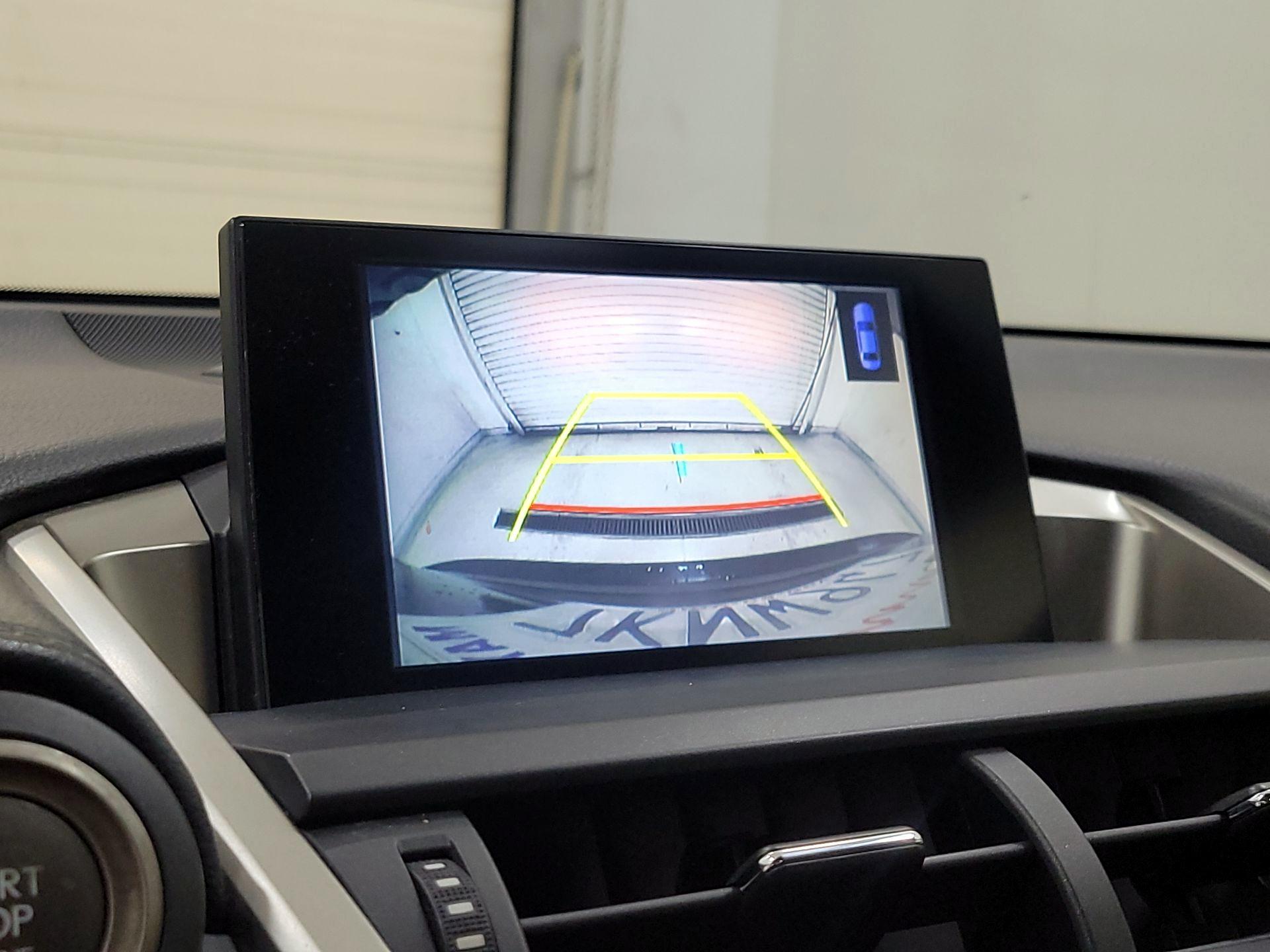 Thumbnail: 2015 Lexus NX - 15