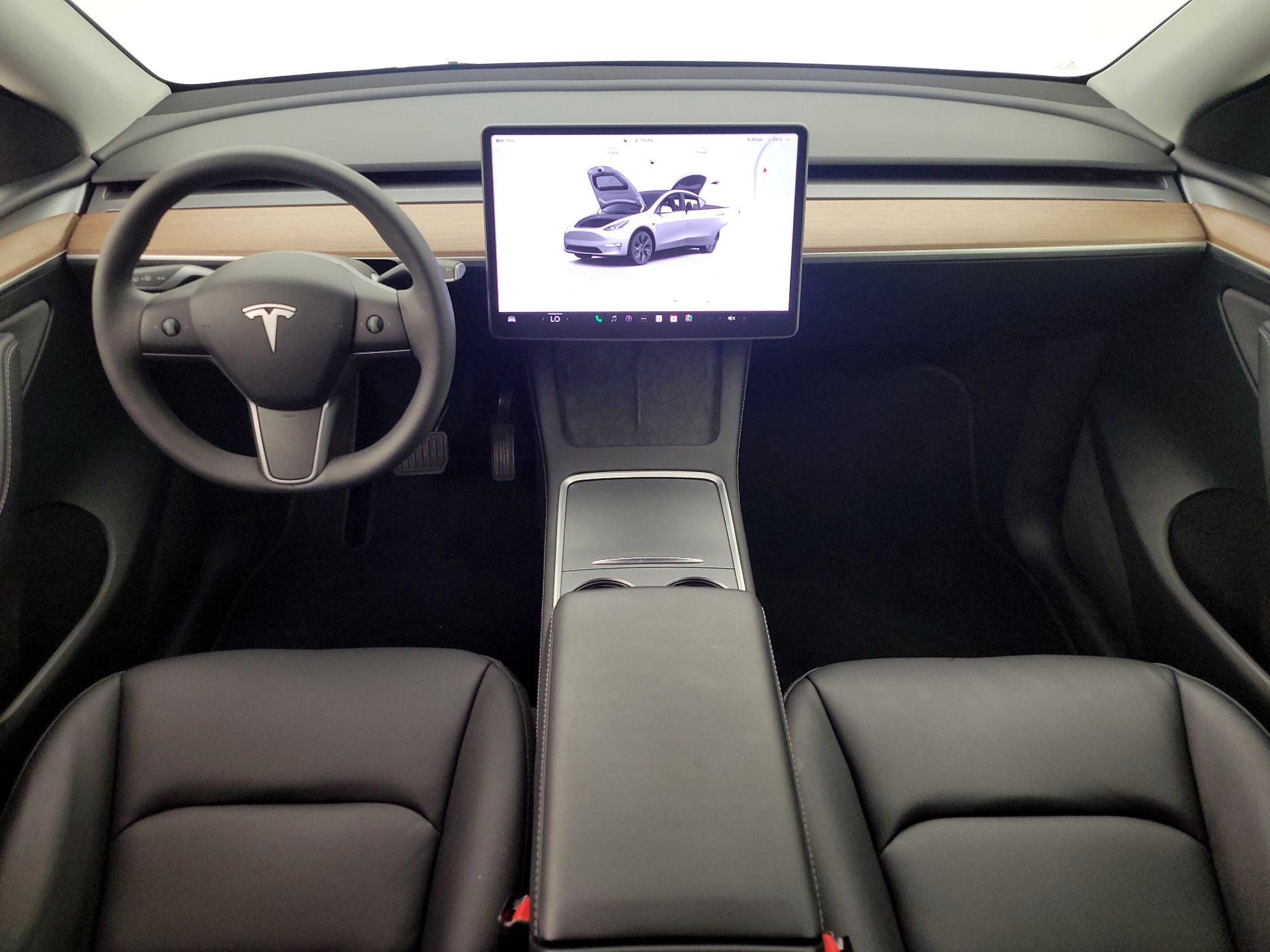 Thumbnail: 2024 Tesla Model Y - 8