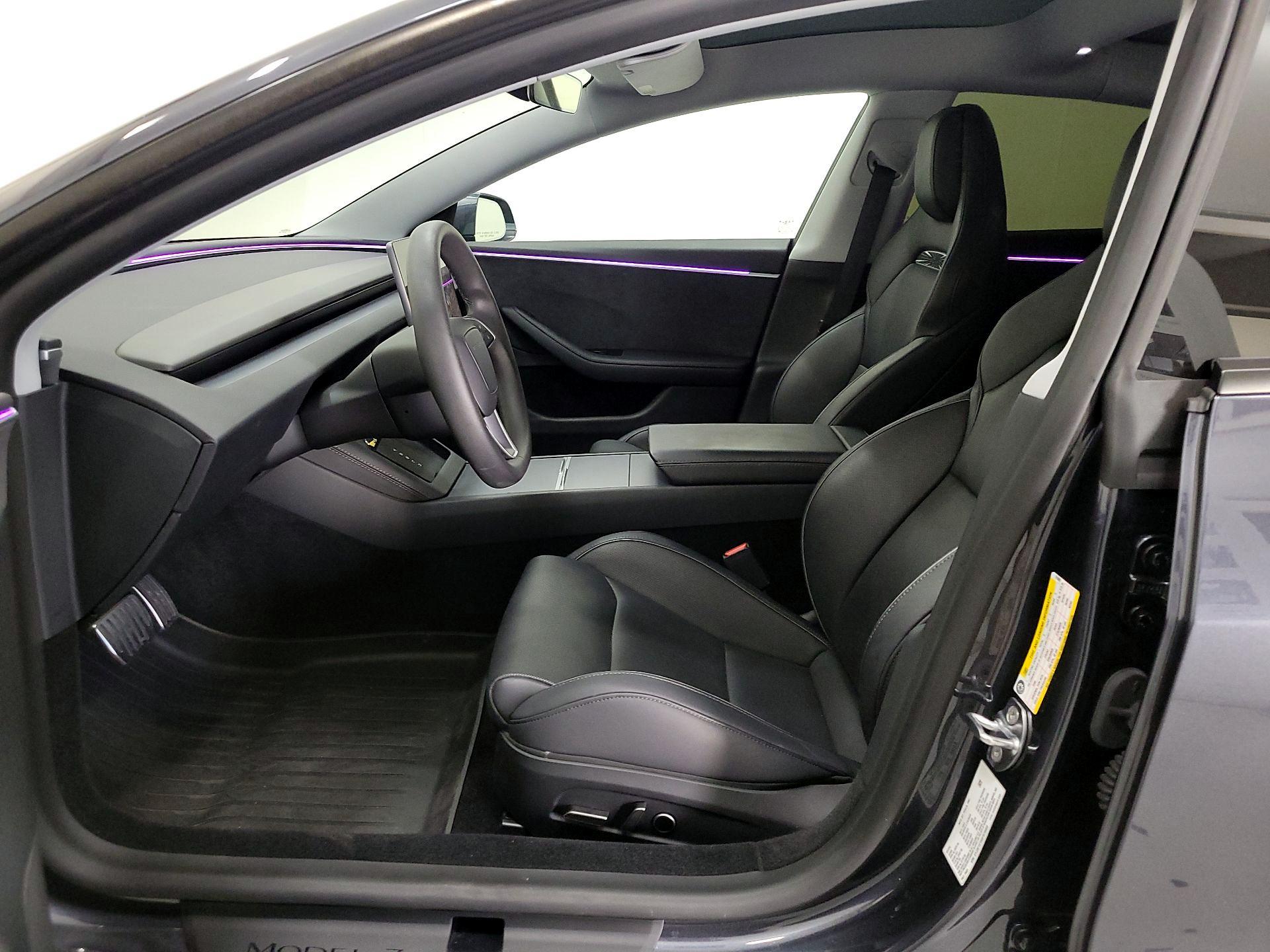 Thumbnail: 2025 Tesla Model 3 - 11